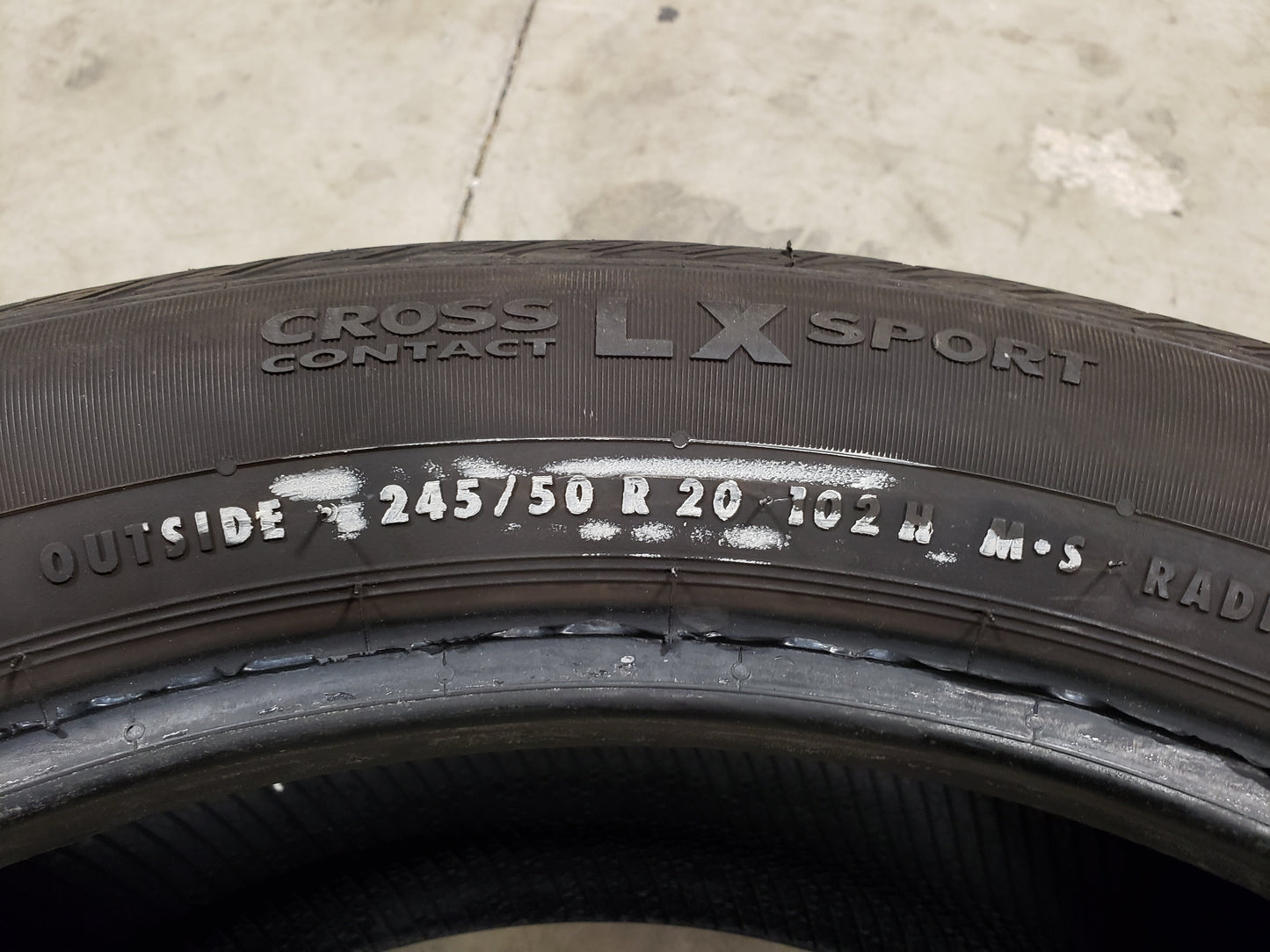SINGLE 245/50R20 Continental Cross Contact LX Sport 102 H SL - Used Tires