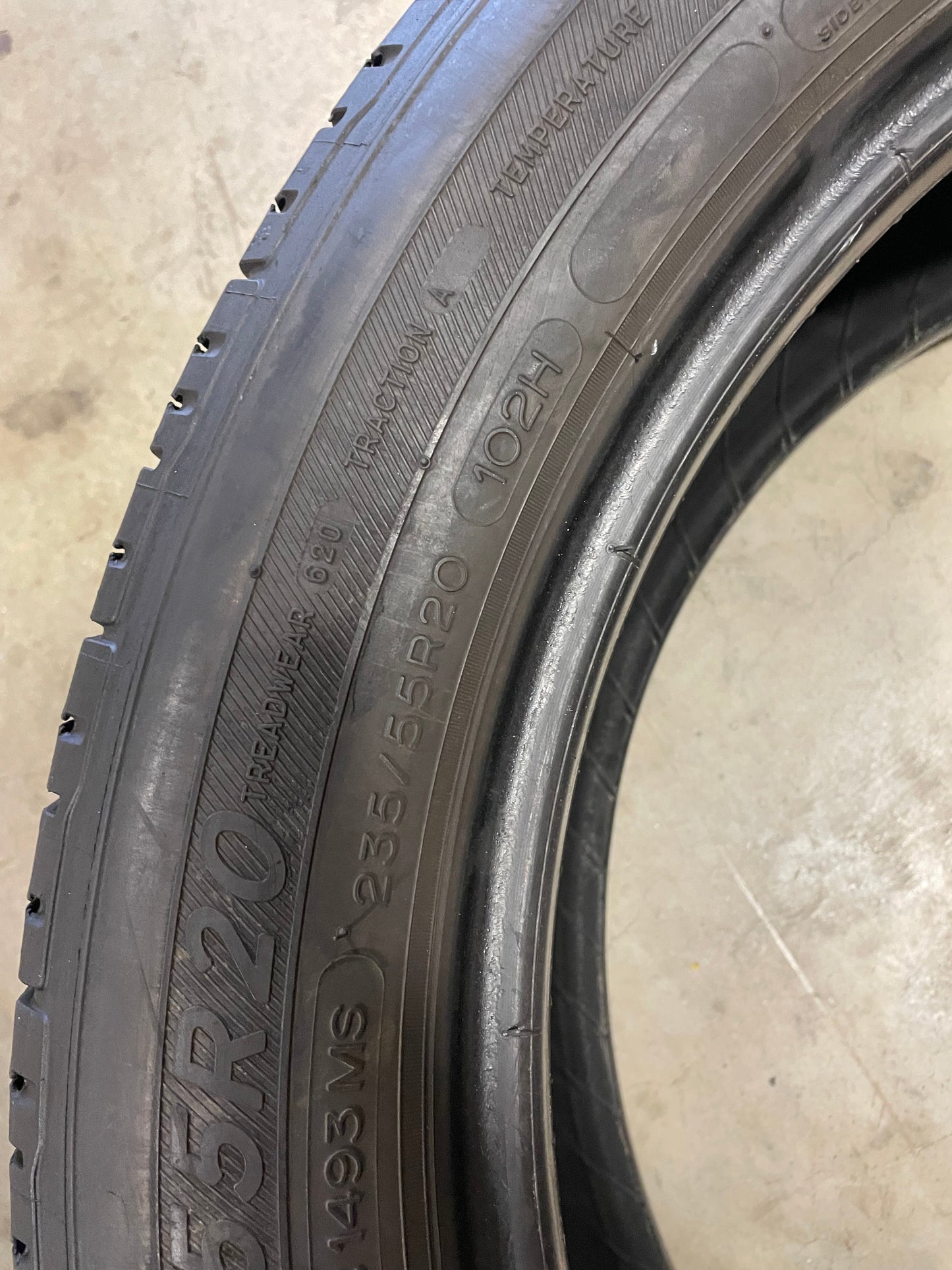 SINGLE 235/55R20 Michelin Premier LTX 102 H SL - Premium Used Tires