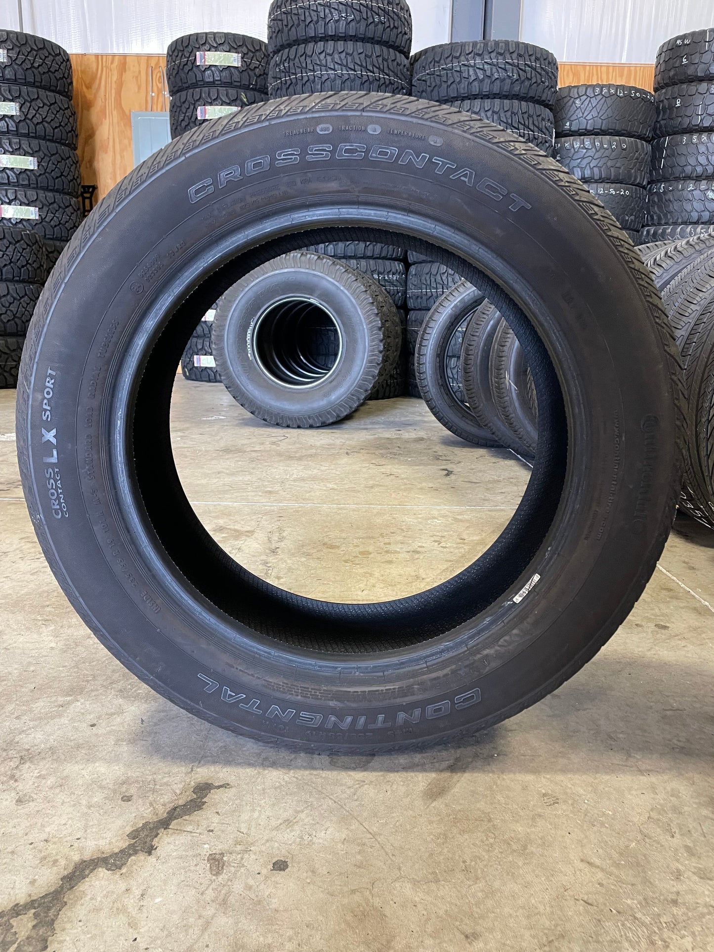 SET OF 4 235/55R19 Continental Crosscontact LX Sport 101 H SL - Used Tires