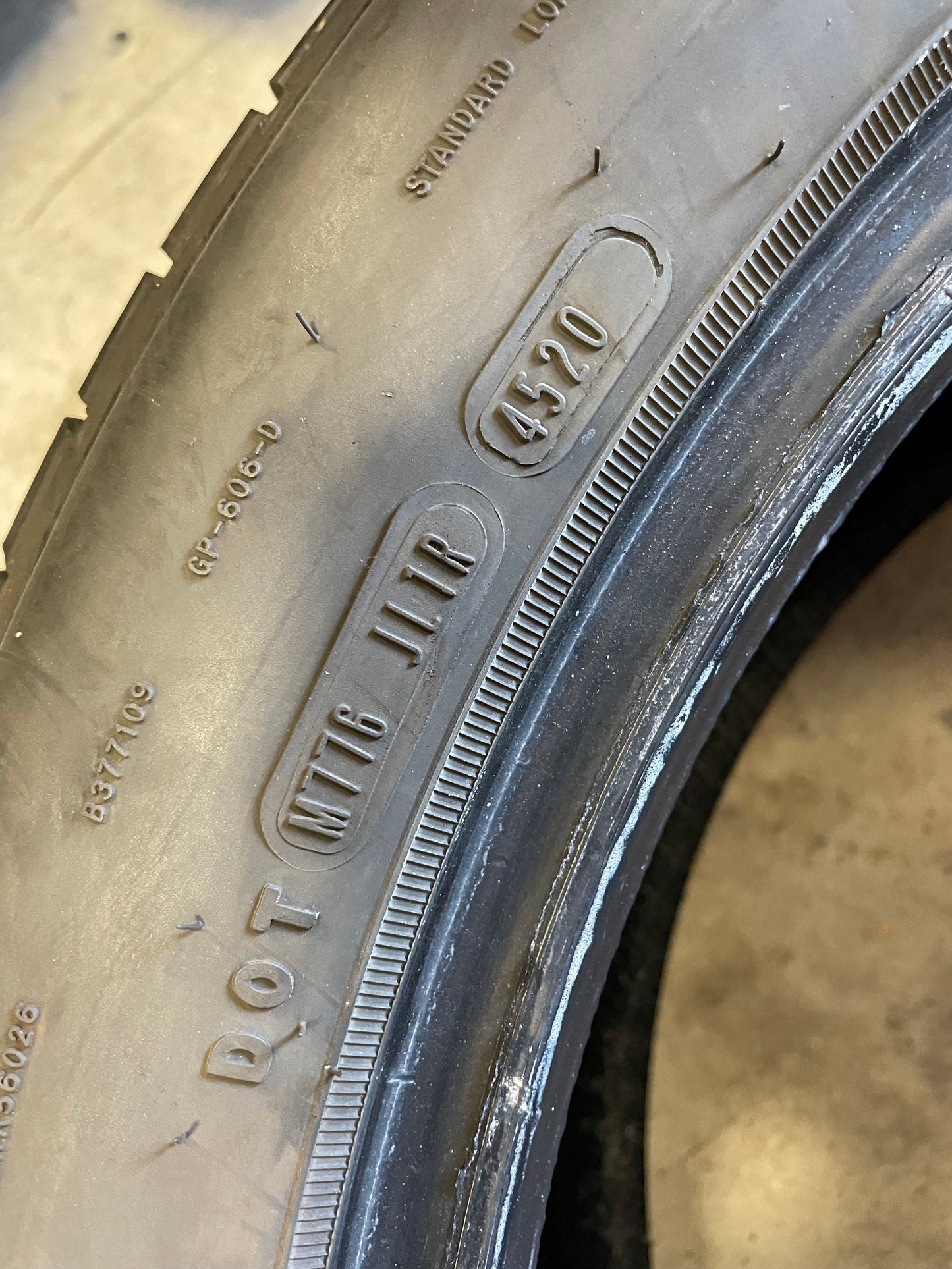 SINGLE 245/50R20 Goodyear Assurance Max Life 102 SL - Premium Used Tires