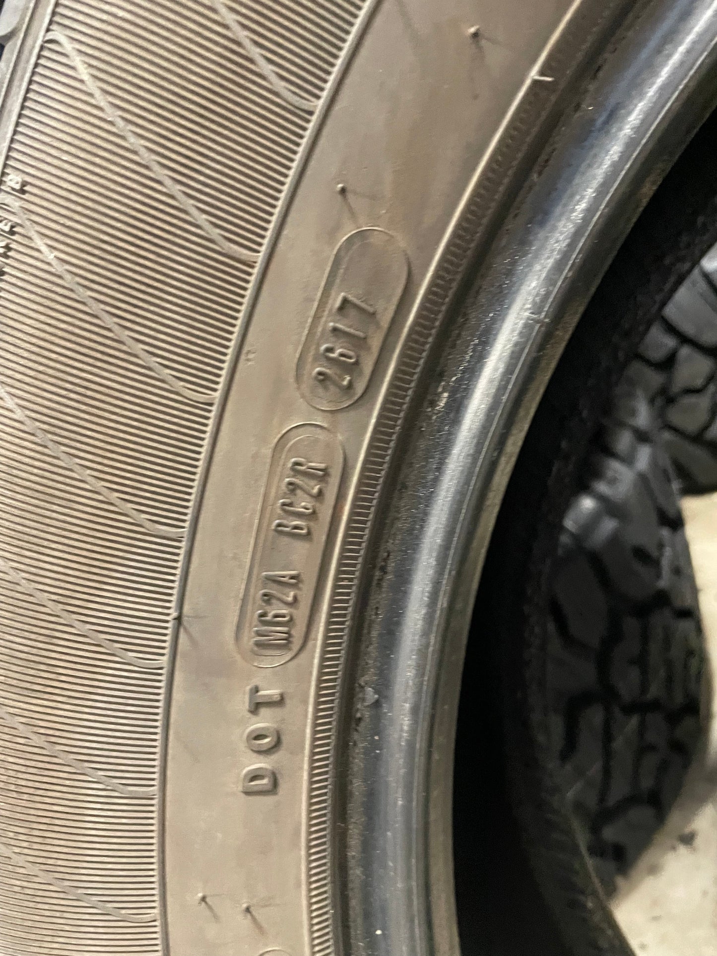 SET OF 4 275/55R20 Goodyear Eagle LS-2 111S SL - Used Tires