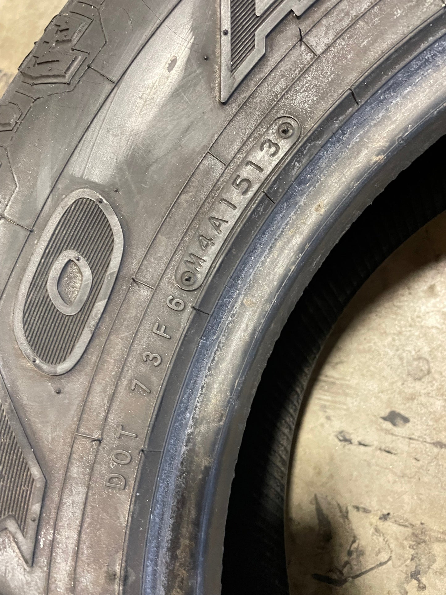 SINGLE 235/75R17 Toyo Open Country A/T 108S SL - Used Tires