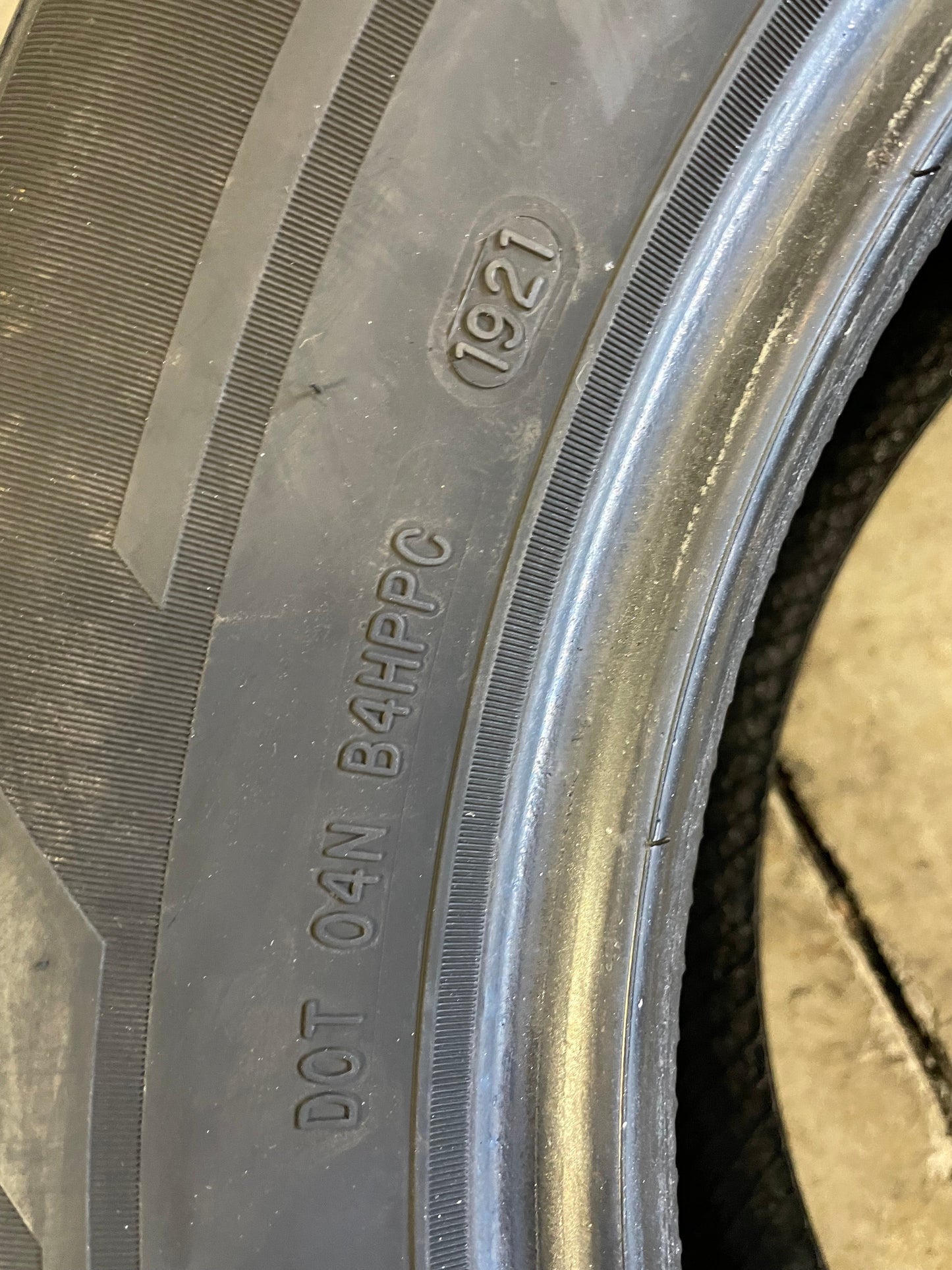 SINGLE 235/65R17 Prinx Hicity HH2 All Season 108 V XL - Used Tires