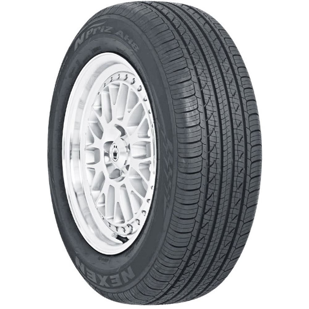 Nexen N Priz AH8 215/55R18 (27.3x8.9R 18) Tires