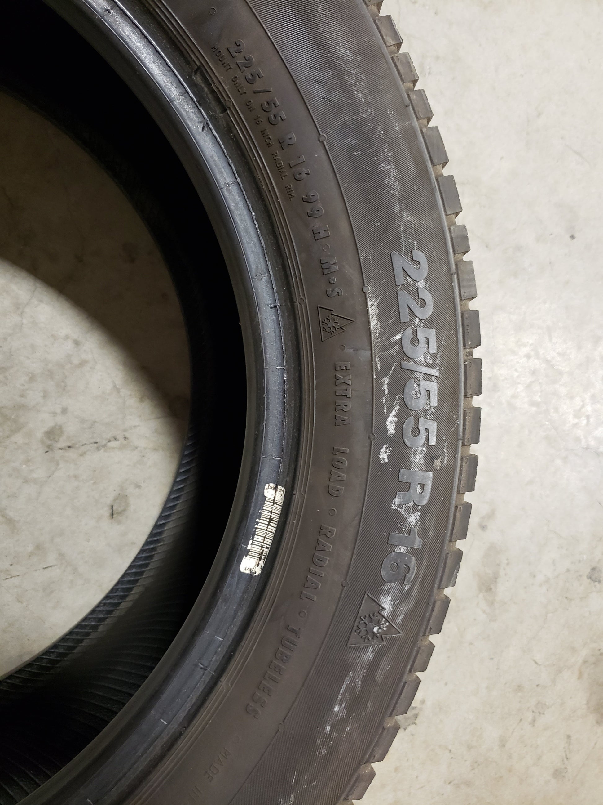 SINGLE 225/55R16 Continental Conti Winter Contact TS830P 99H XL - Used Tires