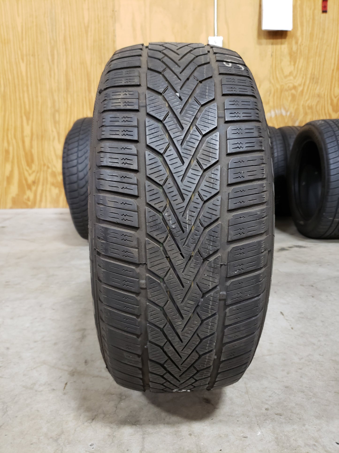SINGLE 225/55R16 Semperit Speed-Grip2 99H XL Extra Load - Used Tires