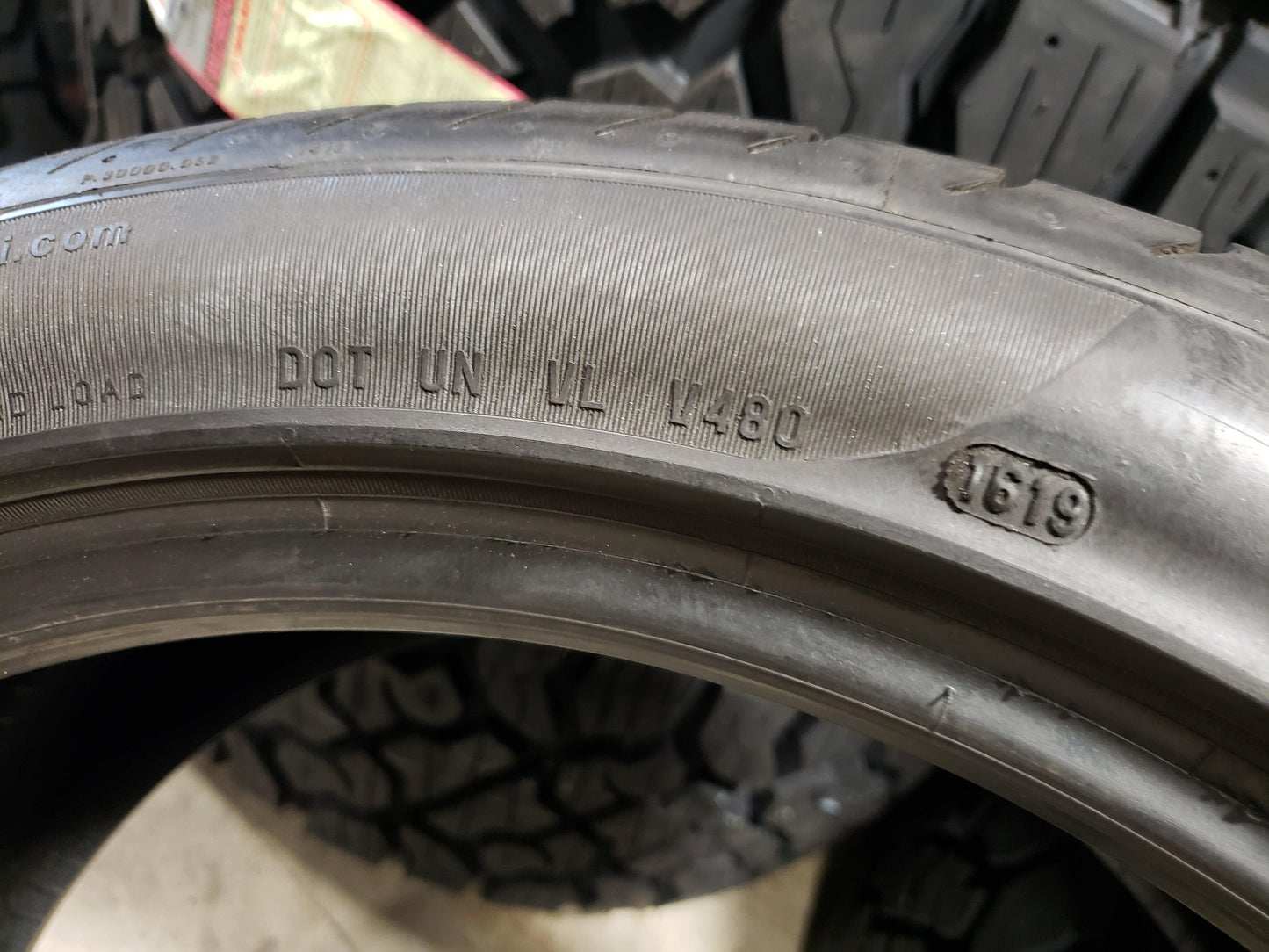 SET OF 2 255/40R19 Pirelli (1) P Zero (1) P Zero RFT 96 Y XL - Used Tires