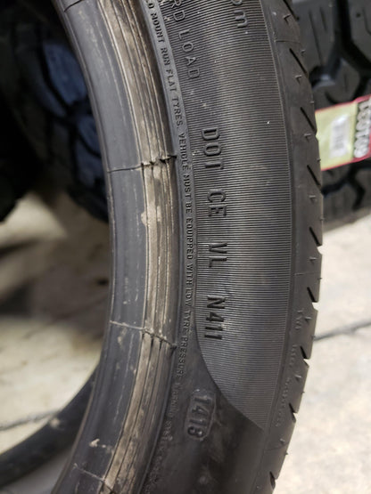 SET OF 2 255/40R19 Pirelli (1) P Zero (1) P Zero RFT 96 Y XL - Used Tires