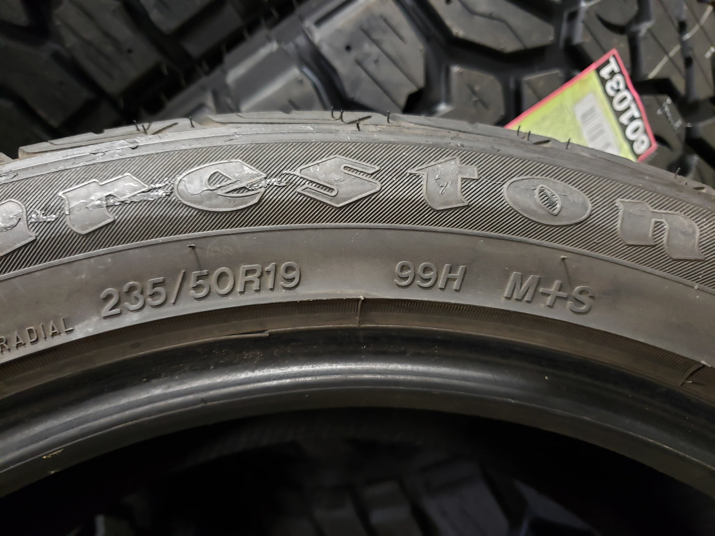 SINGLE 235/50R19 Firestone Destination LE2 99 H XL - Used Tires