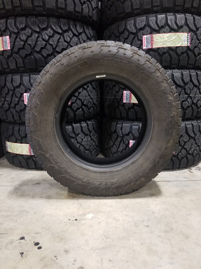 SINGLE 235/75R17 Nitto Terra Grappler A/T 108 S SL - Used Tires