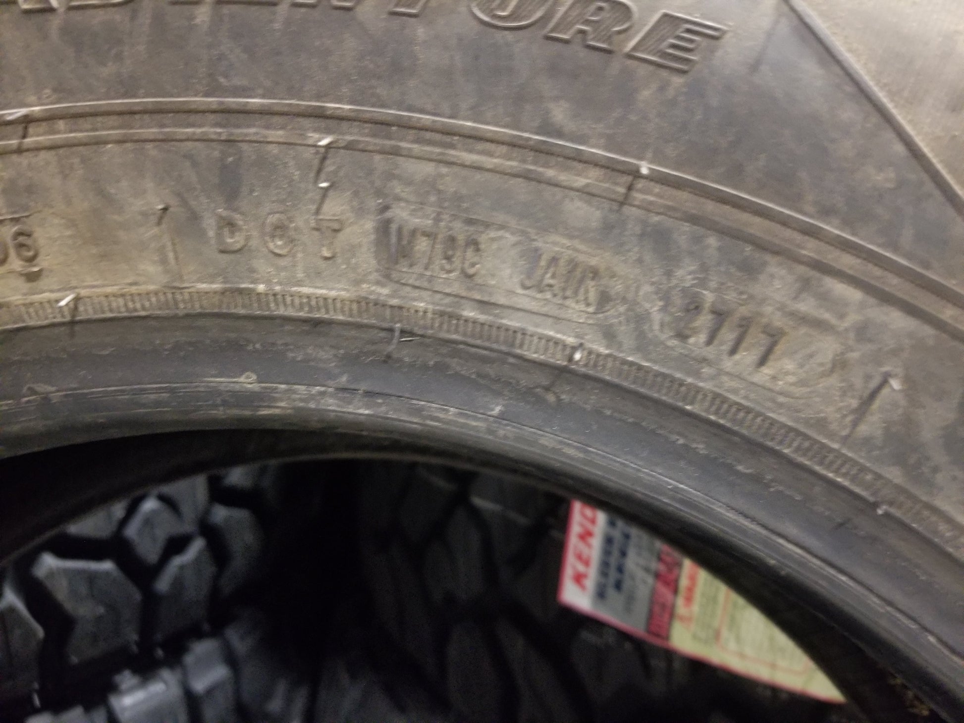 SET OF 4 235/75R17 GoodYear Wrangler A/T Adventure 109 T SL - Used Tires