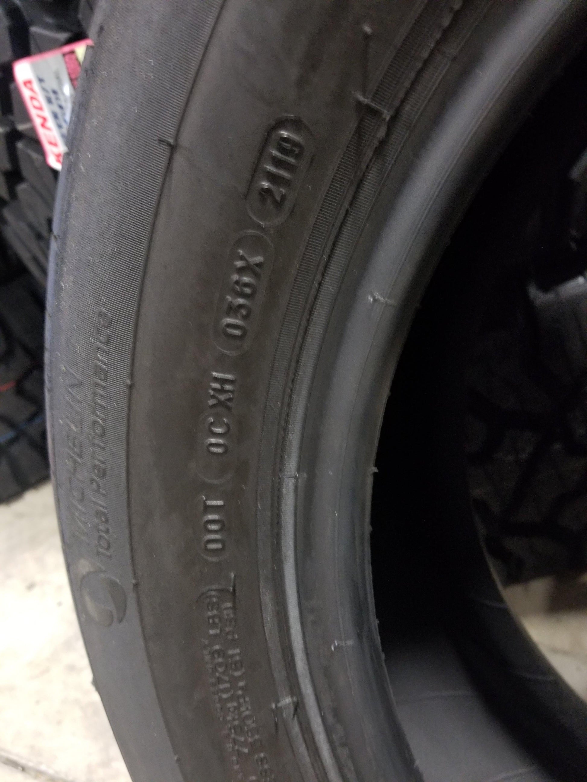 SET OF 2 225/60R17 Michelin Primacy A/S 99 H 1709 LBS - Used Tires