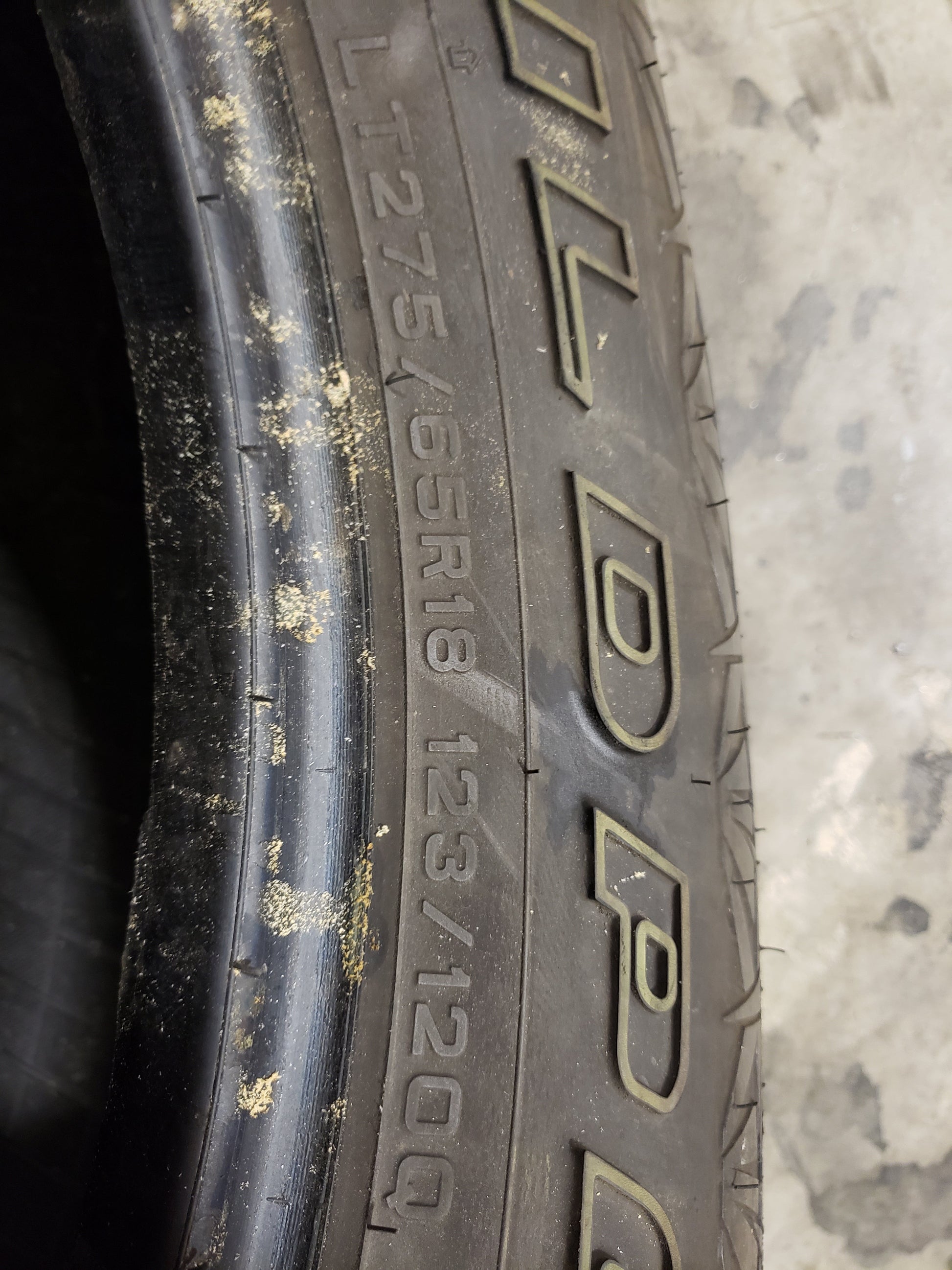 SINGLE 275/65R18 Falken WildPeak A/T AT02 123/120 Q E - Used Tires