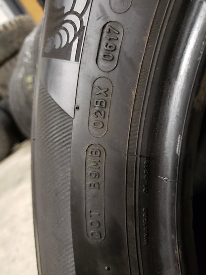 SET OF 4 235/65R18 Michelin LATITUDE TOUR 106 T - Used Tires