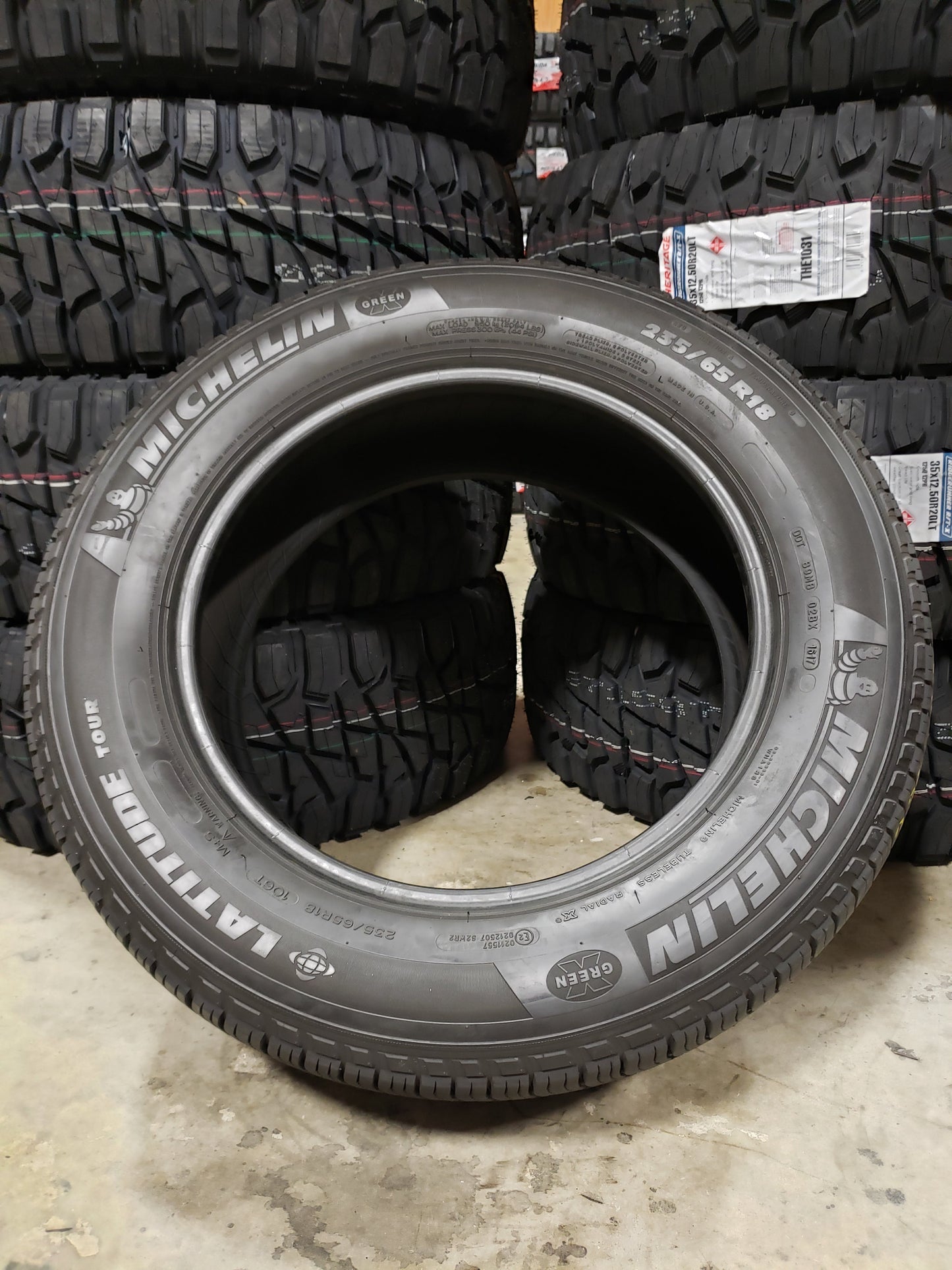 SET OF 4 235/65R18 Michelin LATITUDE TOUR 106 T - Used Tires