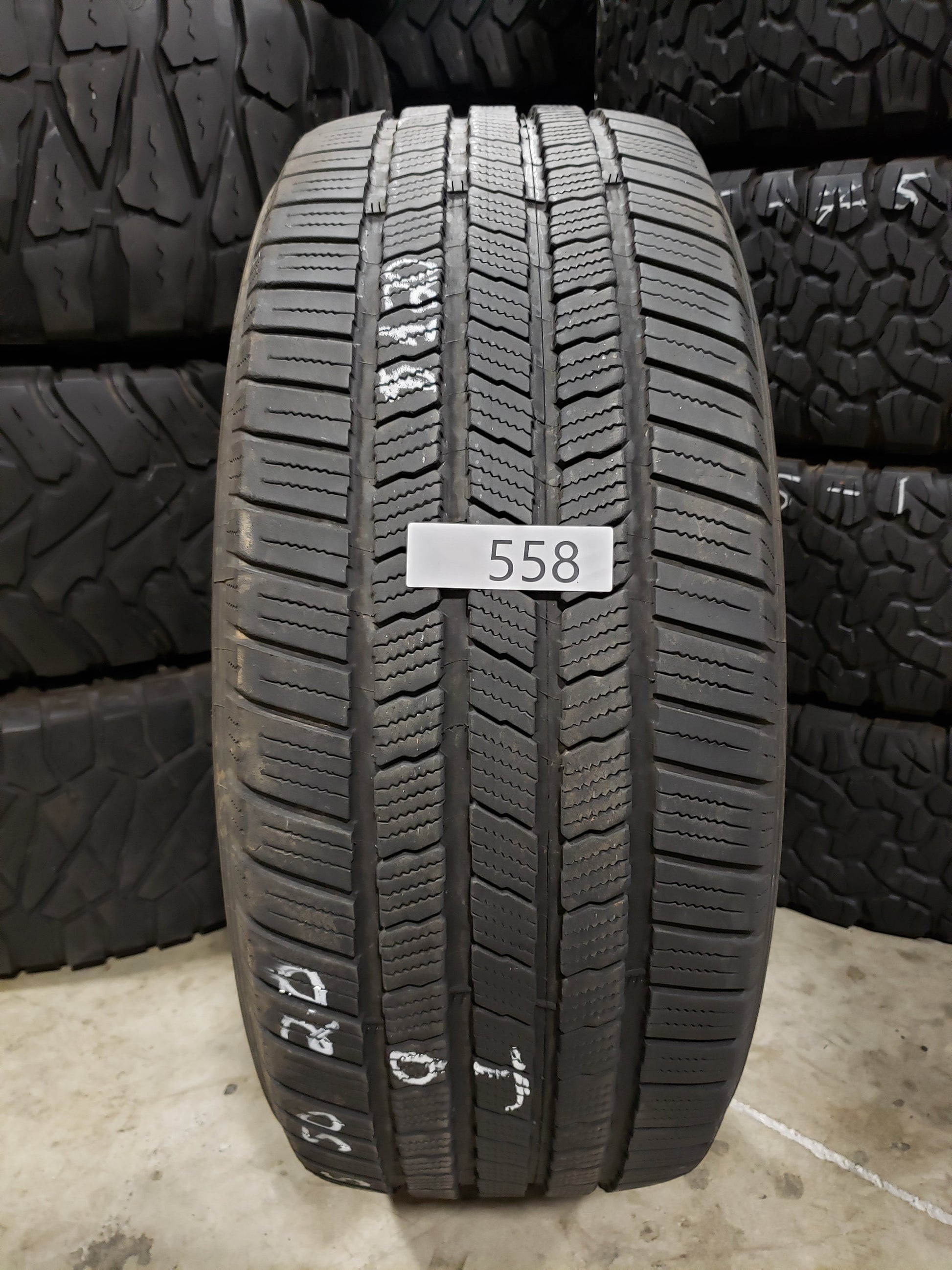 SET OF 2 245/50R20 Michelin Defender LTX m/s 107 T SL - Used Tires