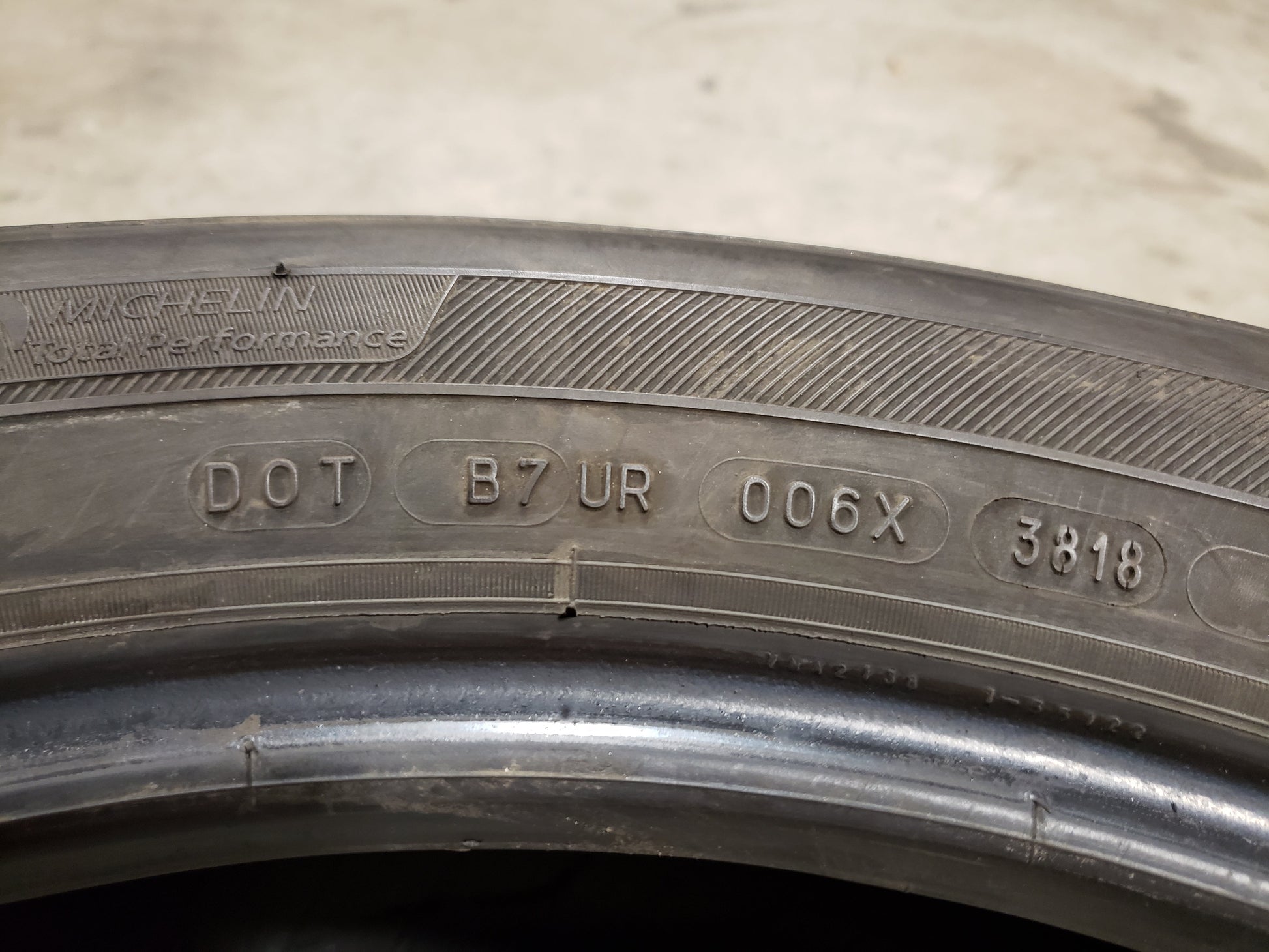 SET OF 2 245/50R20 Michelin Defender LTX m/s 107 T SL - Used Tires