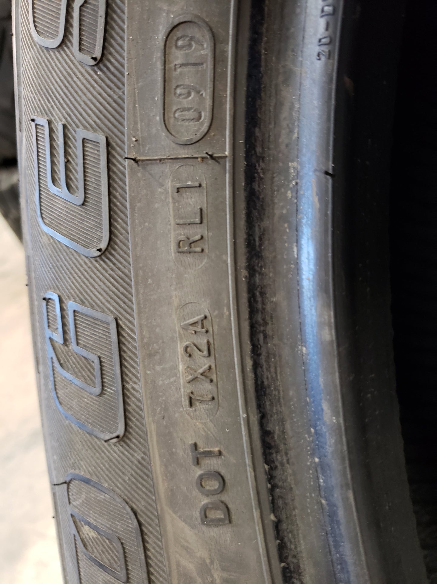 SET OF 2 275/55R20 Bridgestone Dueler H/L Alenza 111 S SL - Used Tires