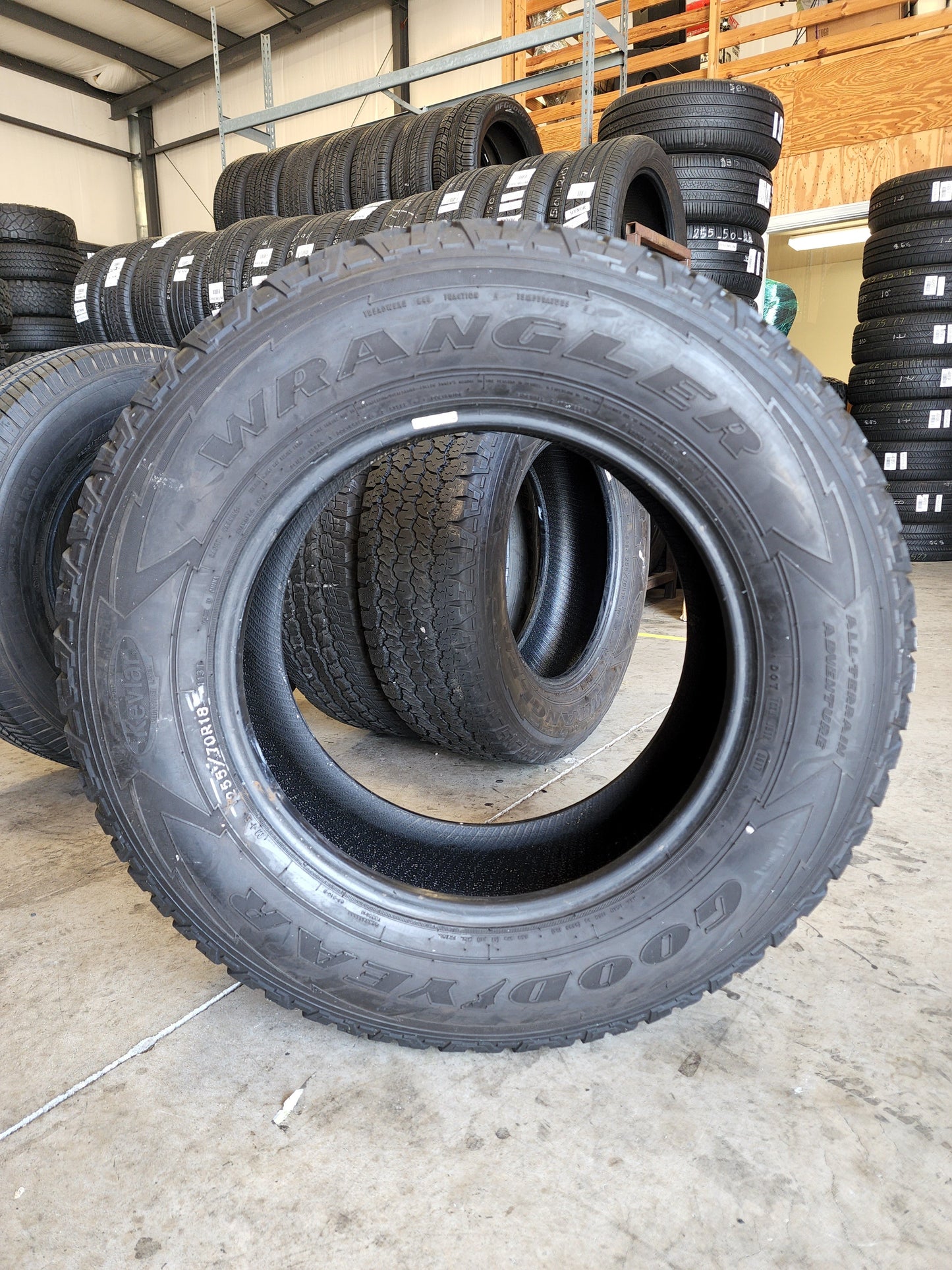 SET OF 3 255/70R18 Goodyear Wrangler Adventure 113 T SL - Used Tires