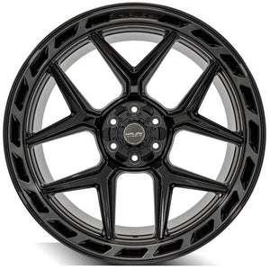 SET OF 4 WHEEL & TIRE PACKAGE | 4Play 4P55 22x10 -18 6x135/6x139.7 Gloss Black Brushed | 33x12.50R22 SureTrac Wide Climber R/T I