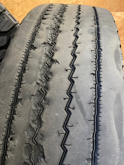 SET OF 6 11R24.5 DAYTON D520S/Regroovable - Case Perfect Condition 146/143L G - Used Tires