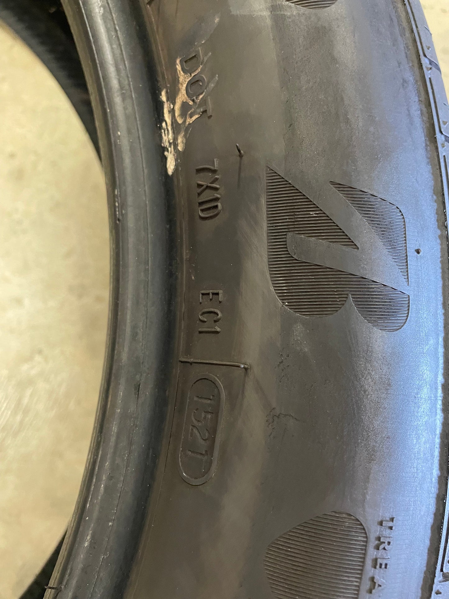 SET OF 2 245/50R20 Bridgestone Ecopia H/L 422 Plus 102 H SL - Premium Used Tires