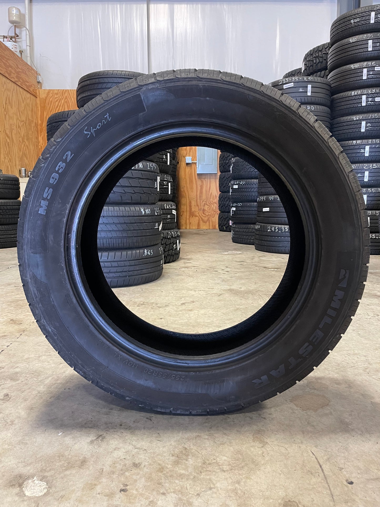 SINGLE 245/50R20 Milestar MS 932 Sport 110 V XL - Premium Used Tires