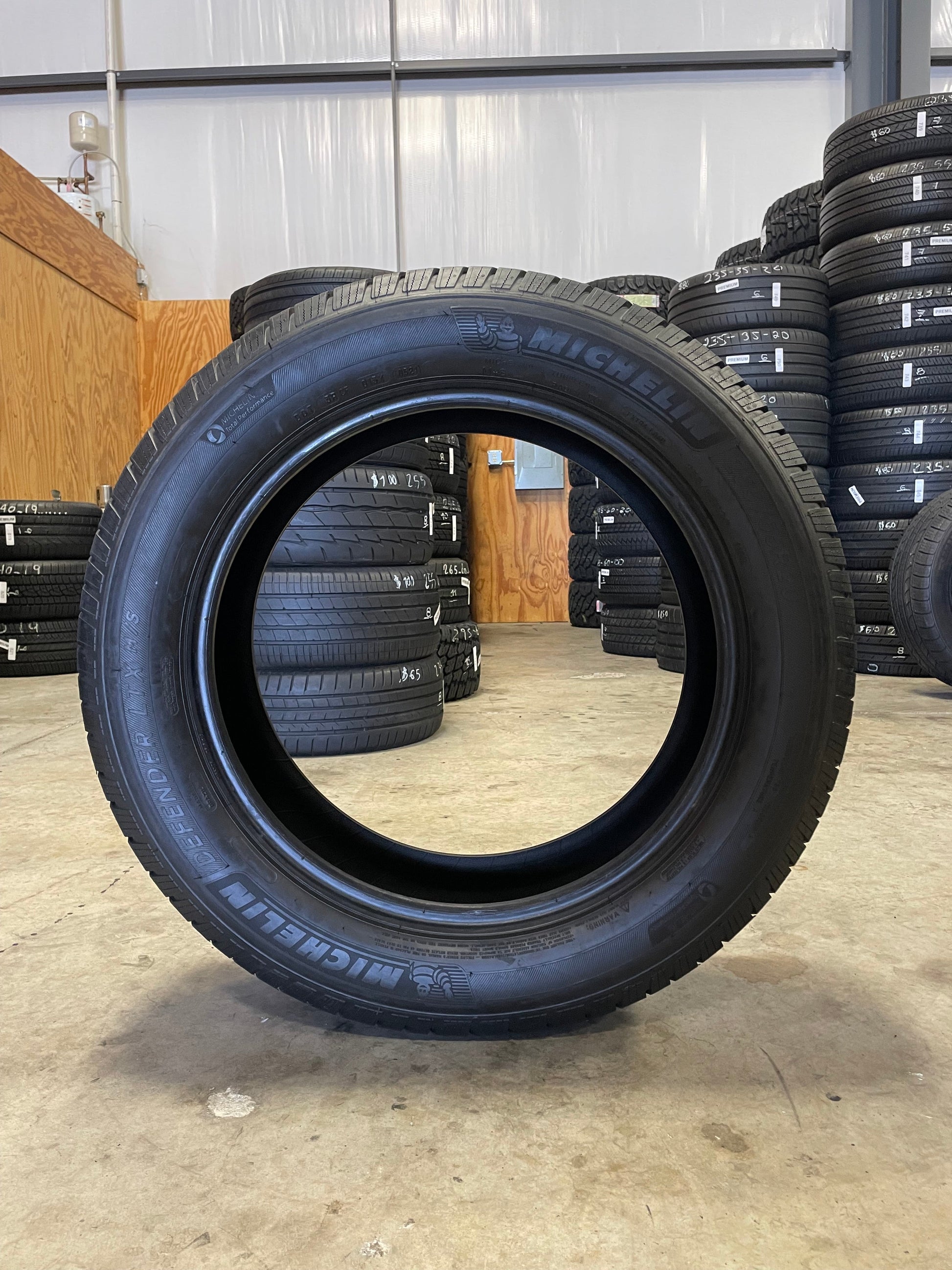 SINGLE 245/50R20 Michelin Defender LTX M/S 110 H XL - Premium Used Tires