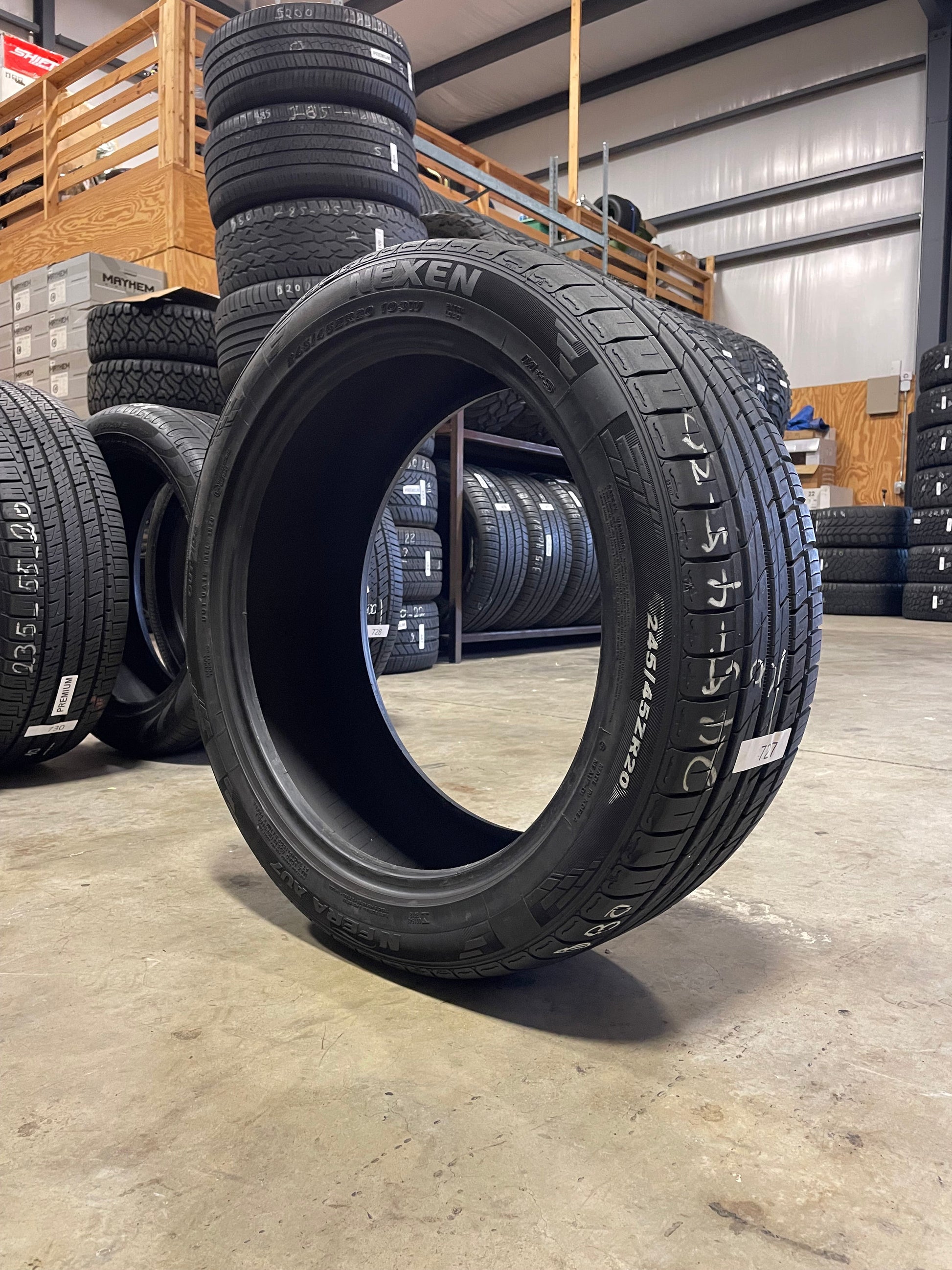 SINGLE 245/45R20 Nexen Nfera RU7 103 W XL - Premium Used Tires