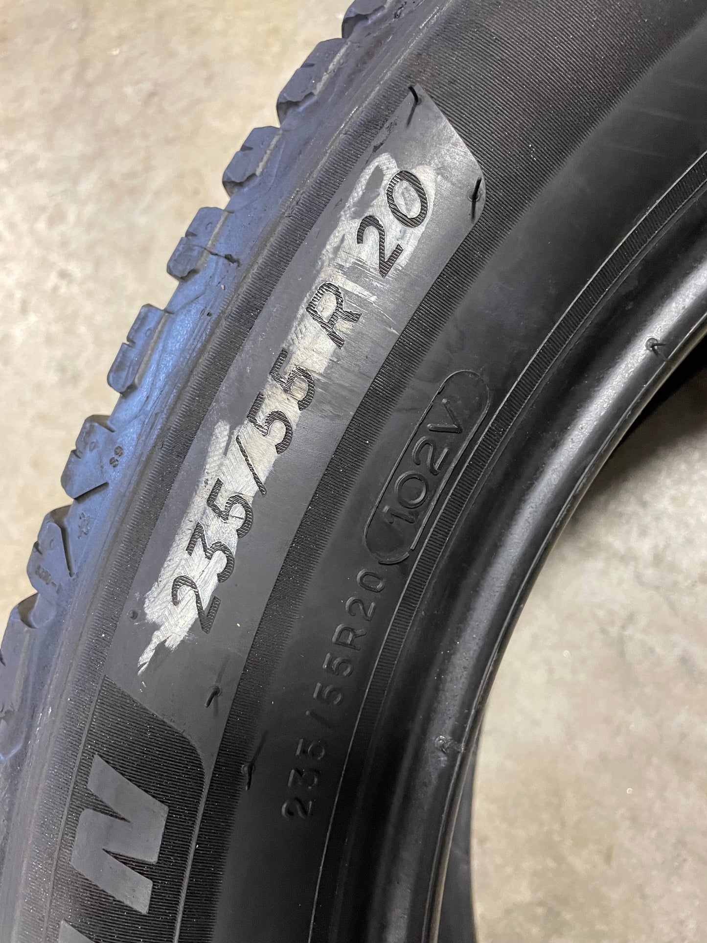 SET OF 2 235/55R20 Michelin Cross climate 2 102 V SL - Premium Used Tires