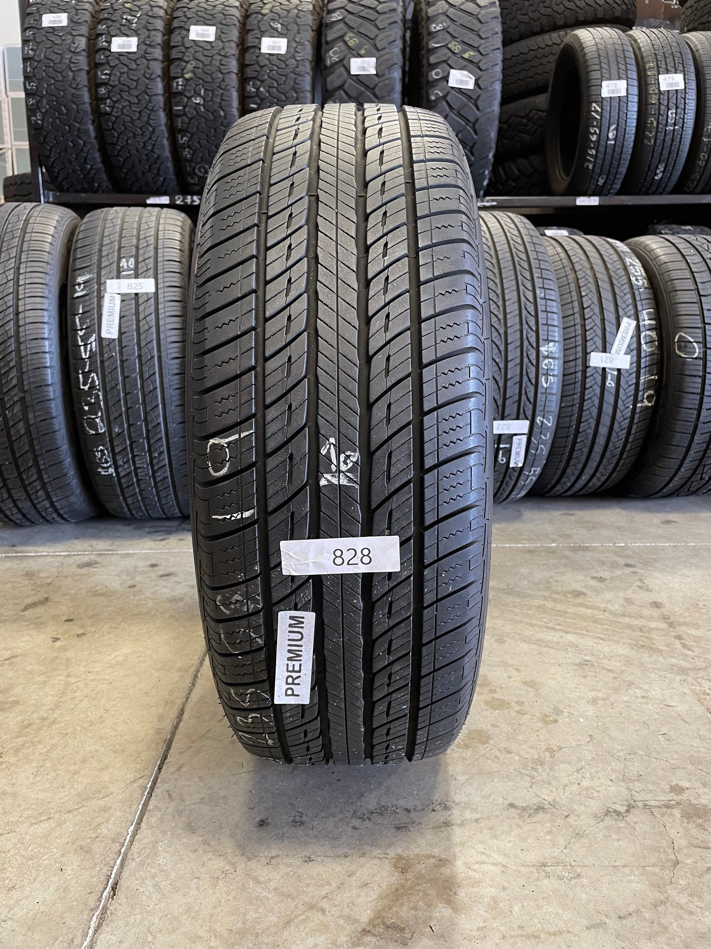 SET OF 2 235/55R19 Uniroyal Tiger Paw Touring A/S 101 V SL - Premium Used Tires