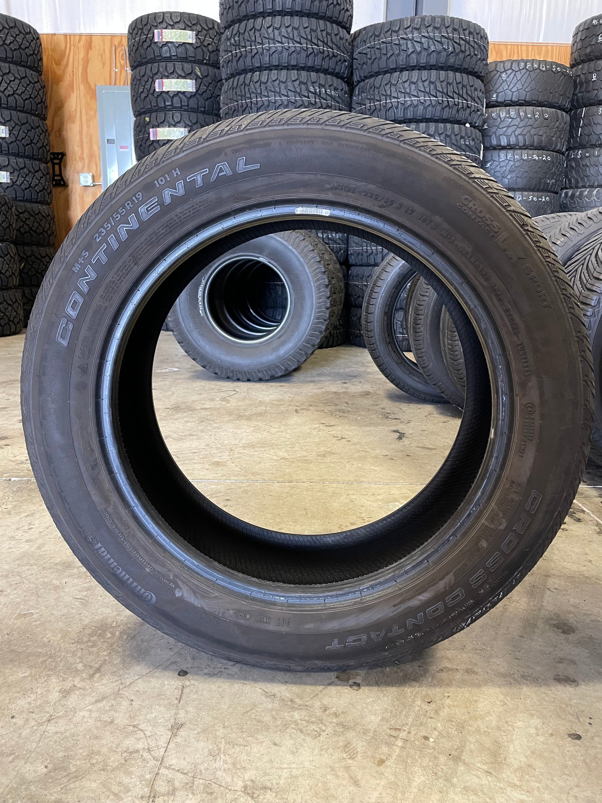 SET OF 4 235/55R19 Continental Crosscontact LX Sport 101 H SL - Used Tires