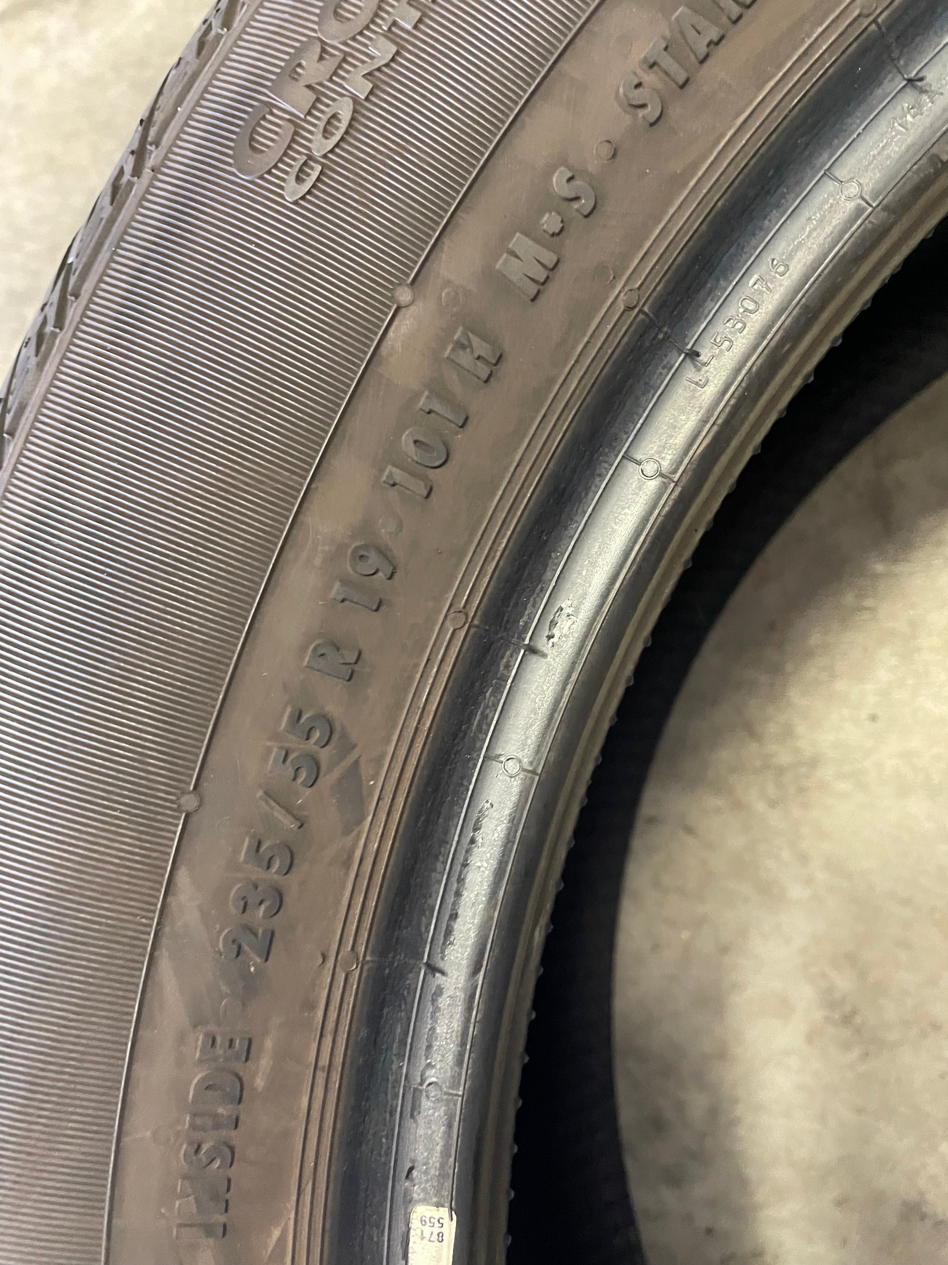 SET OF 4 235/55R19 Continental Crosscontact LX Sport 101 H SL - Used Tires