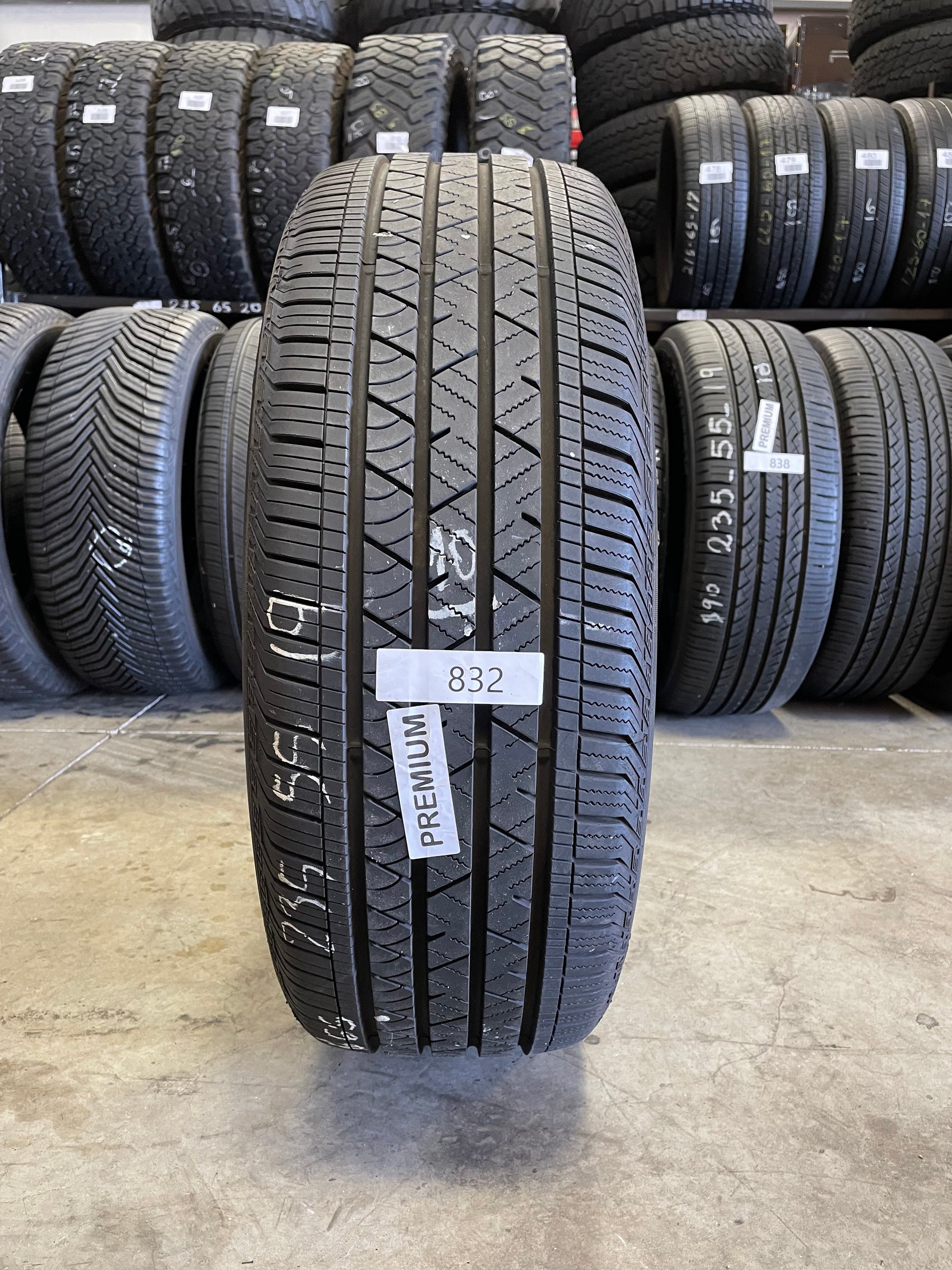 SET OF 4 235/55R19 Continental Crosscontact LX Sport 101 H SL - Used Tires