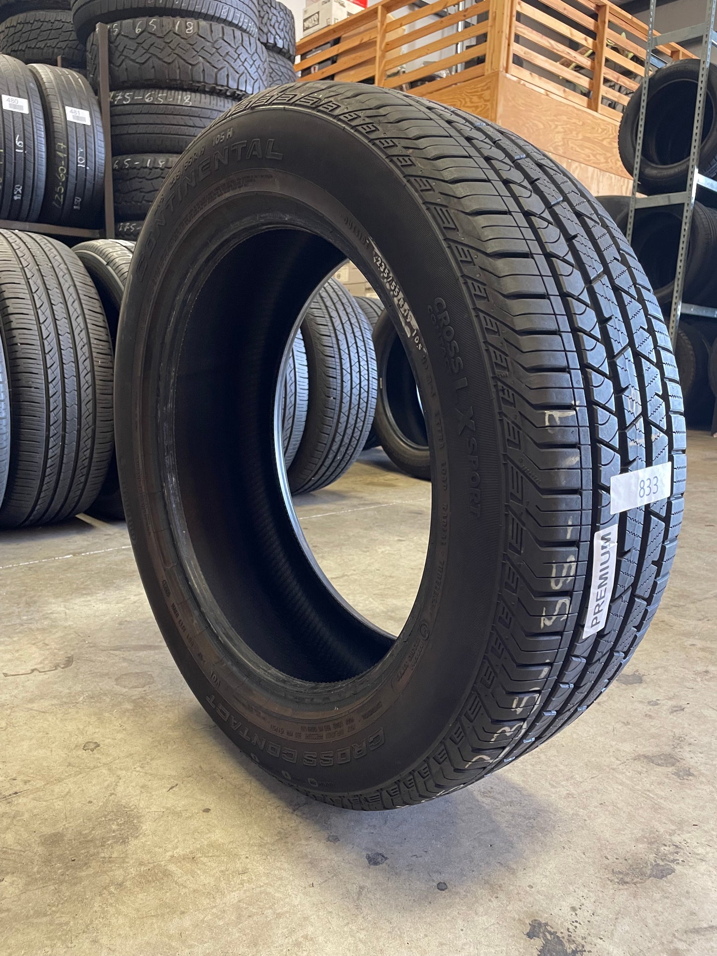 SET OF 4 235/55R19 Continental Crosscontact LX Sport 101 H SL - Used Tires