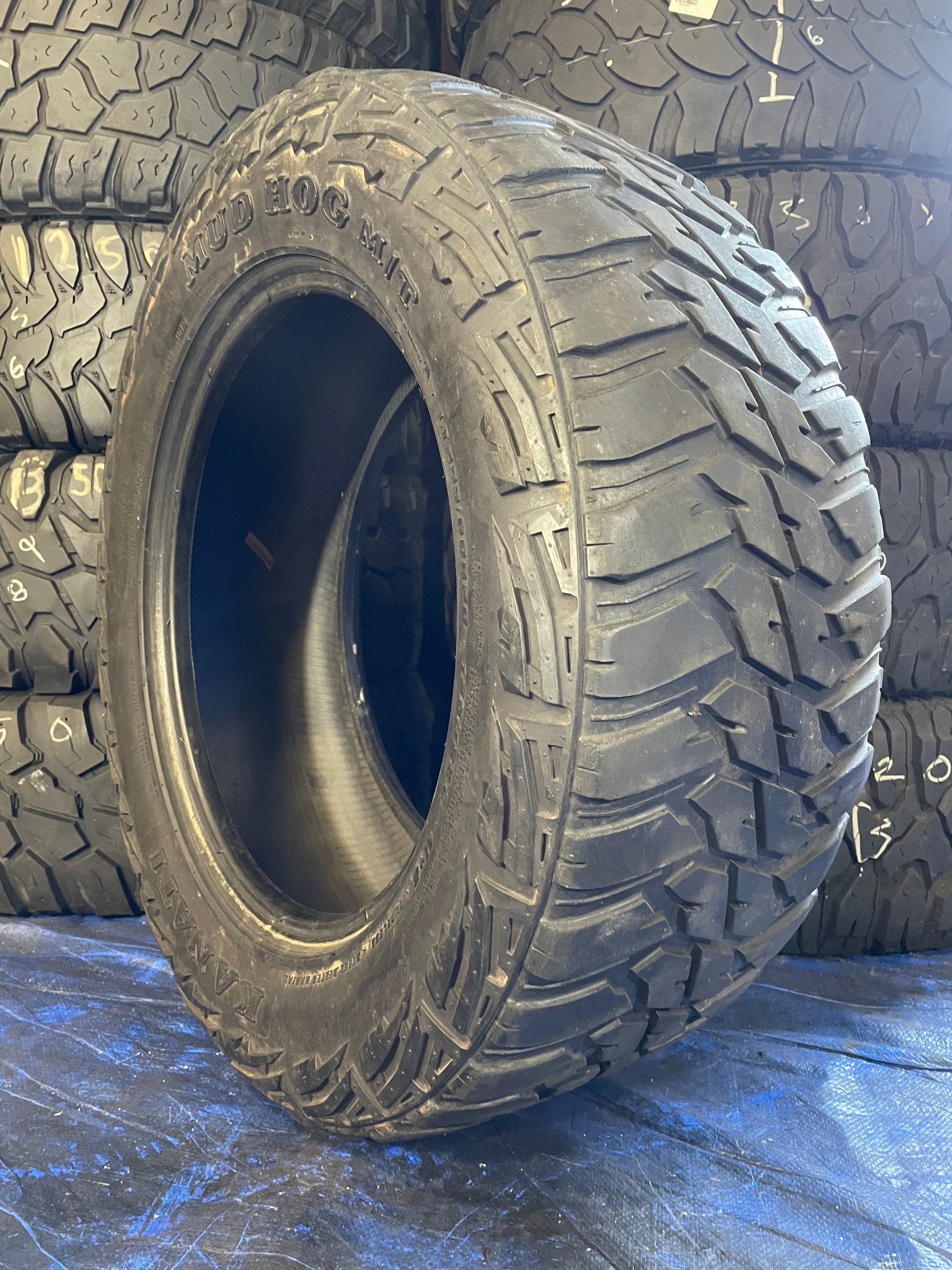 SINGLE 295/60R20 Kanati Mud Hog M/T 126/123Q E - Used Tires