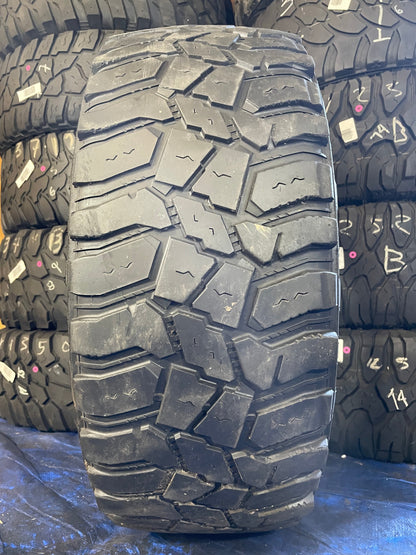 SINGLE 295/60R20 Cooper Dicovery STT Pro 126/123Q E - Used Tires