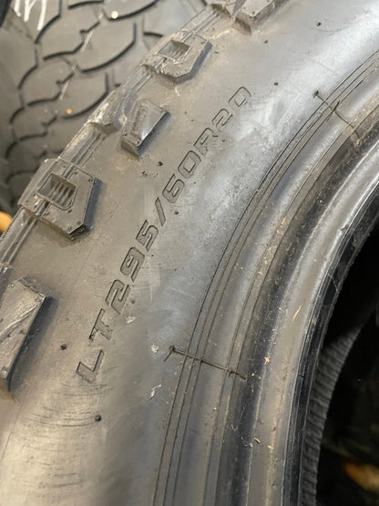 SINGLE 295/60R20 Cooper Dicovery STT Pro 126/123Q E - Used Tires