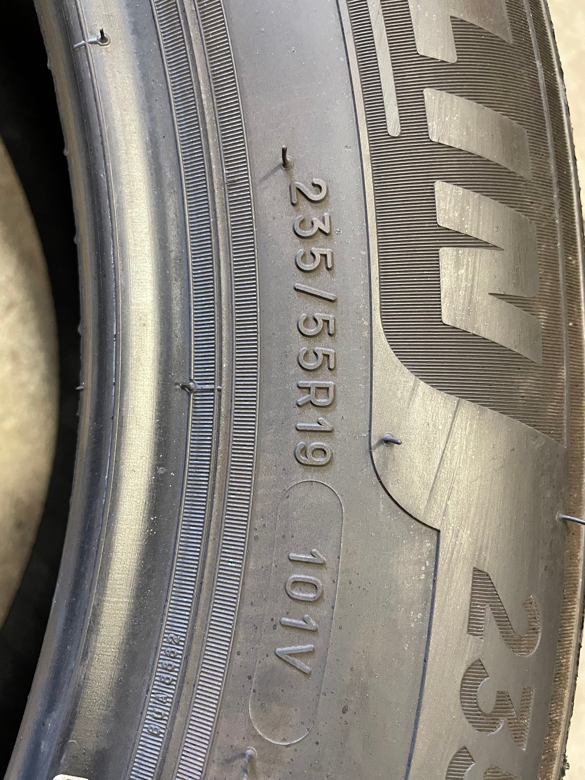 SINGLE 235/55R19 Michelin Primacy A/S 101 H SL - Premium Used Tires