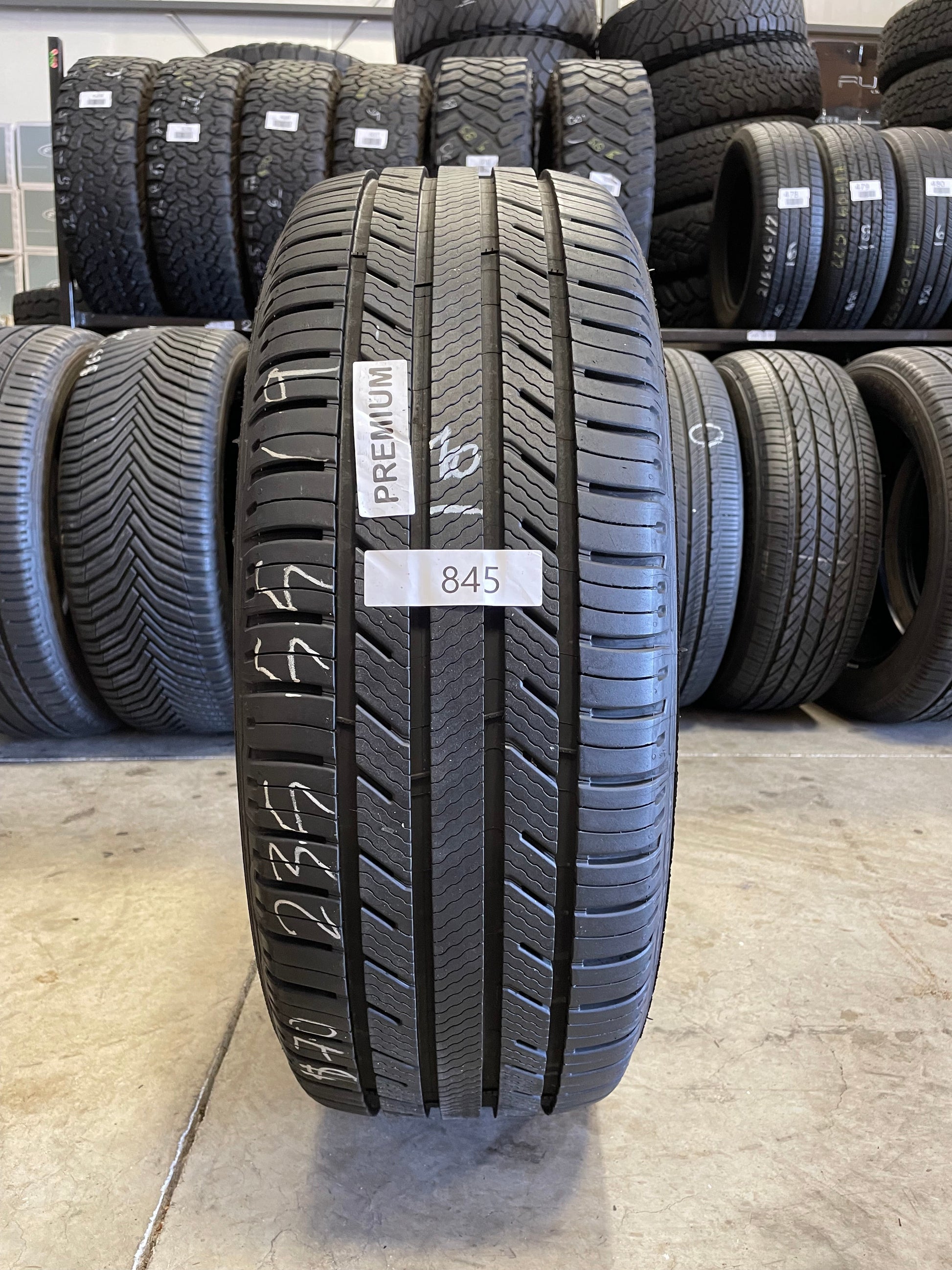 SET OF 2 235/55R19 Michelin Premier LTX 101 V SL - Premium Used Tires