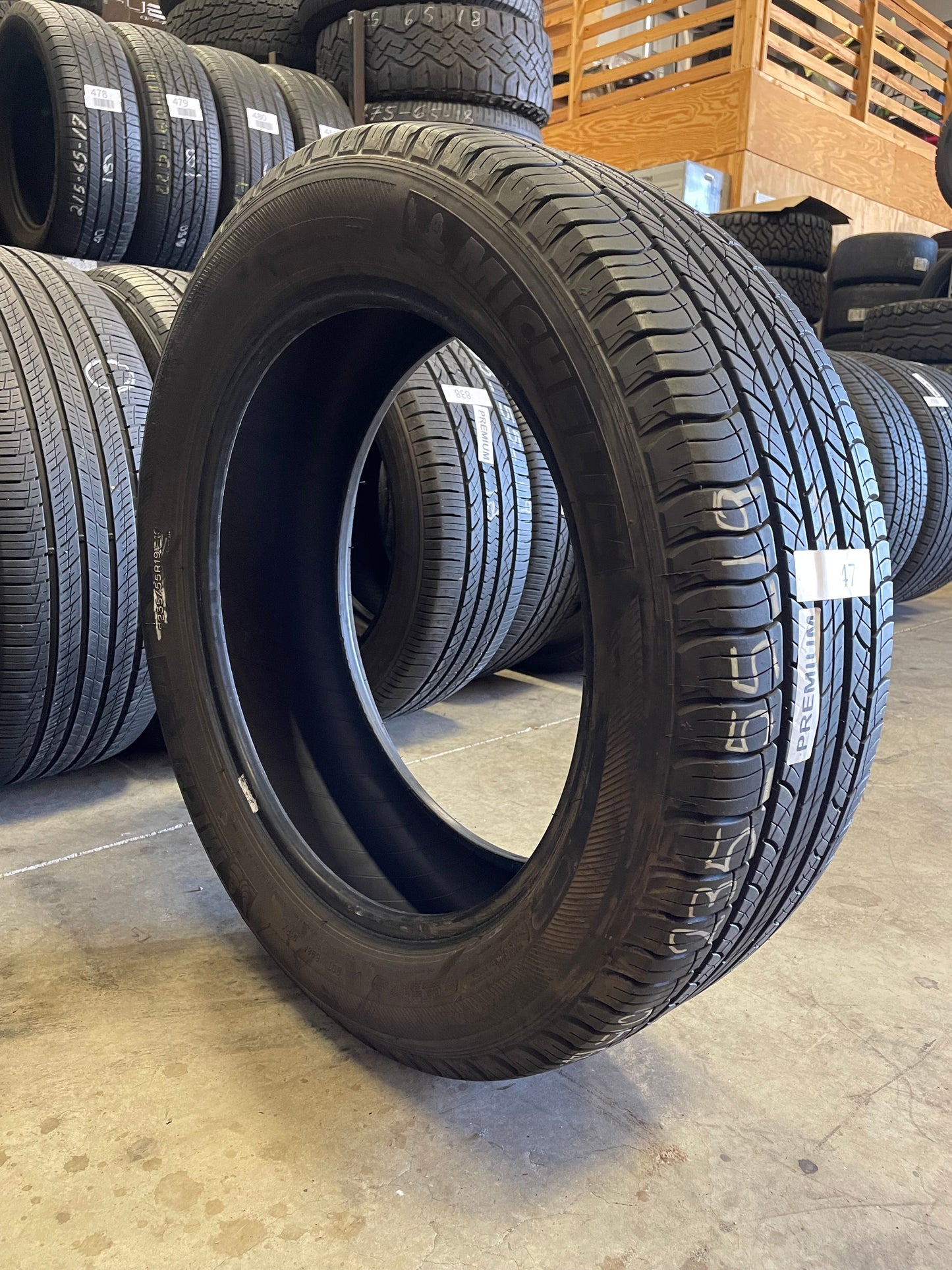 SINGLE 235/55R19 Michelin Latitude 101 V SL - Premium Used Tires