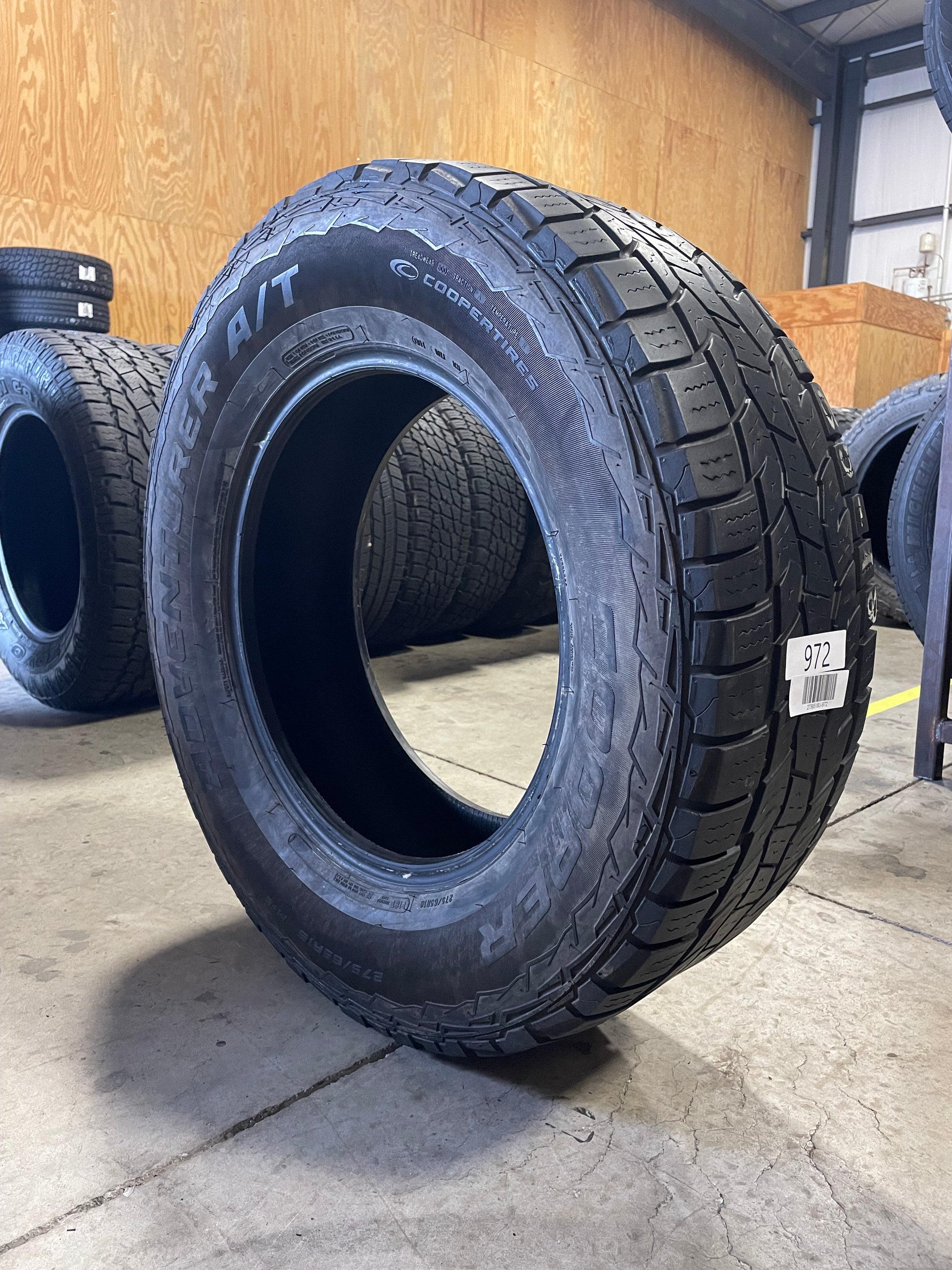 SINGLE 275/65R18 Cooper Adventurer A/T 116 SL - Used Tires