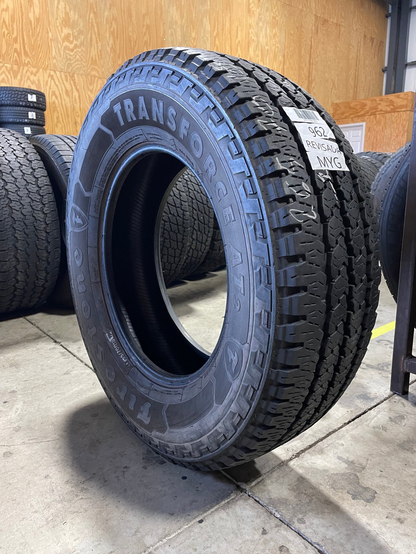 SINGLE 265/70R18 Firestone Transforce AT2 124/121 R E - Used Tires