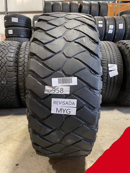SINGLE 295/70R18 Maxxis Razr MT 129/126 Q E - Used Tires