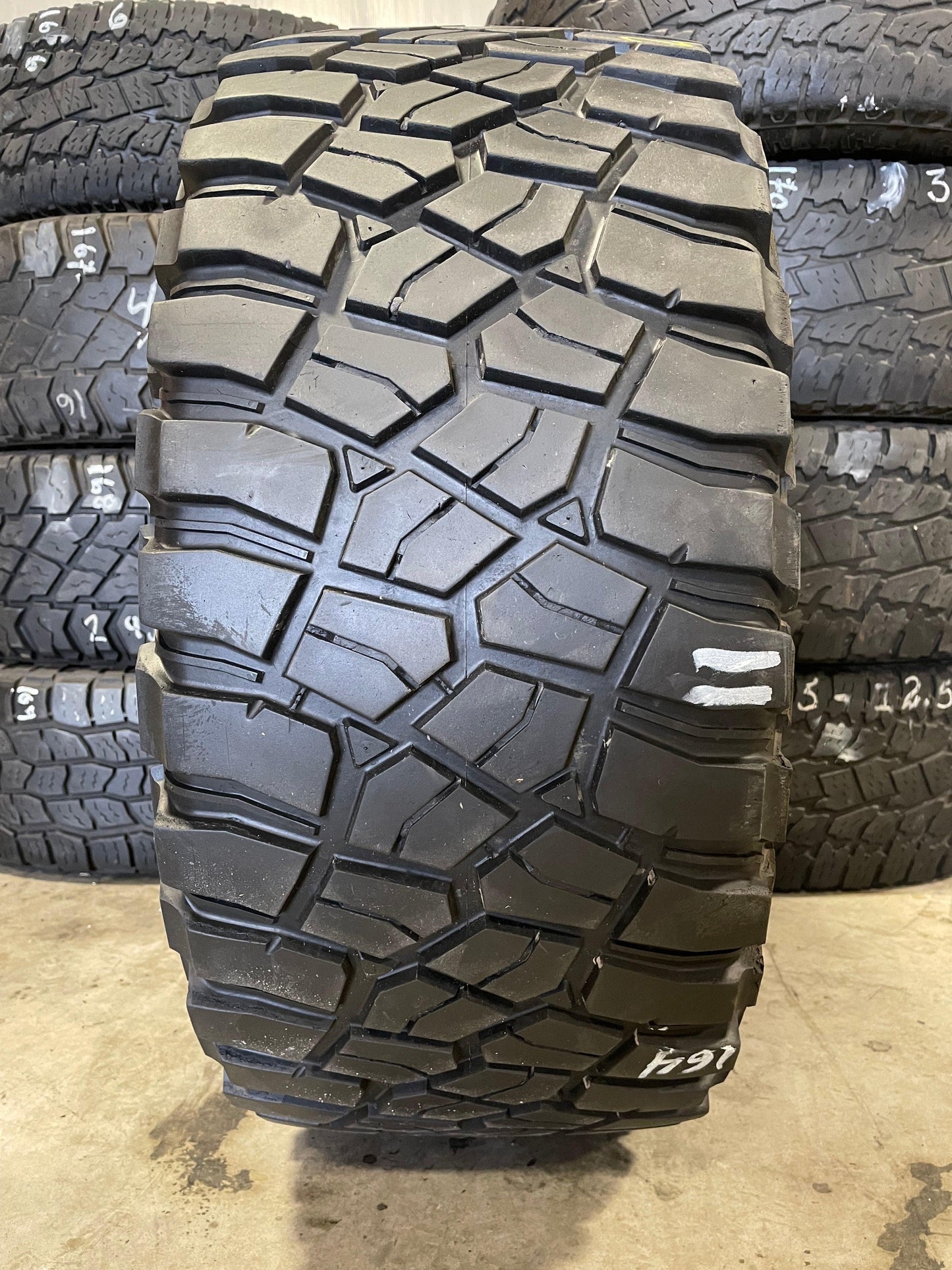 SET OF 2 295/55R20 BFGoodrich Mud-terrain T/A 126/120Q E - Used Tires