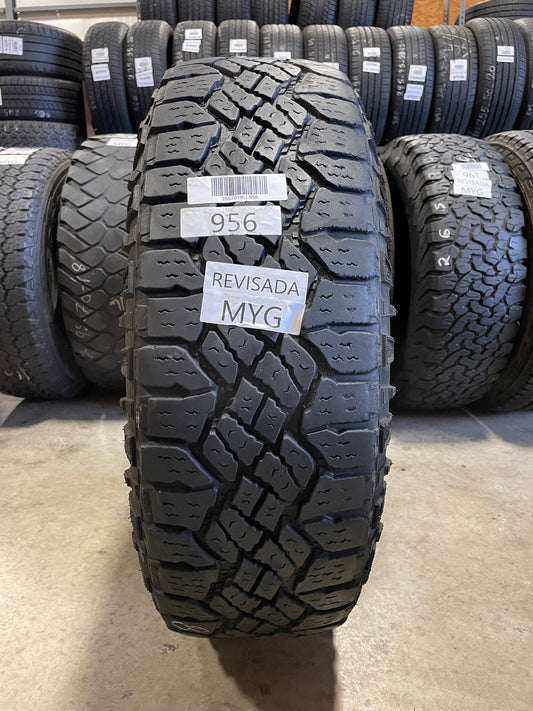 SINGLE 255/70R18 Goodyear Wrangler Duratrac 113 S SL - Used Tires