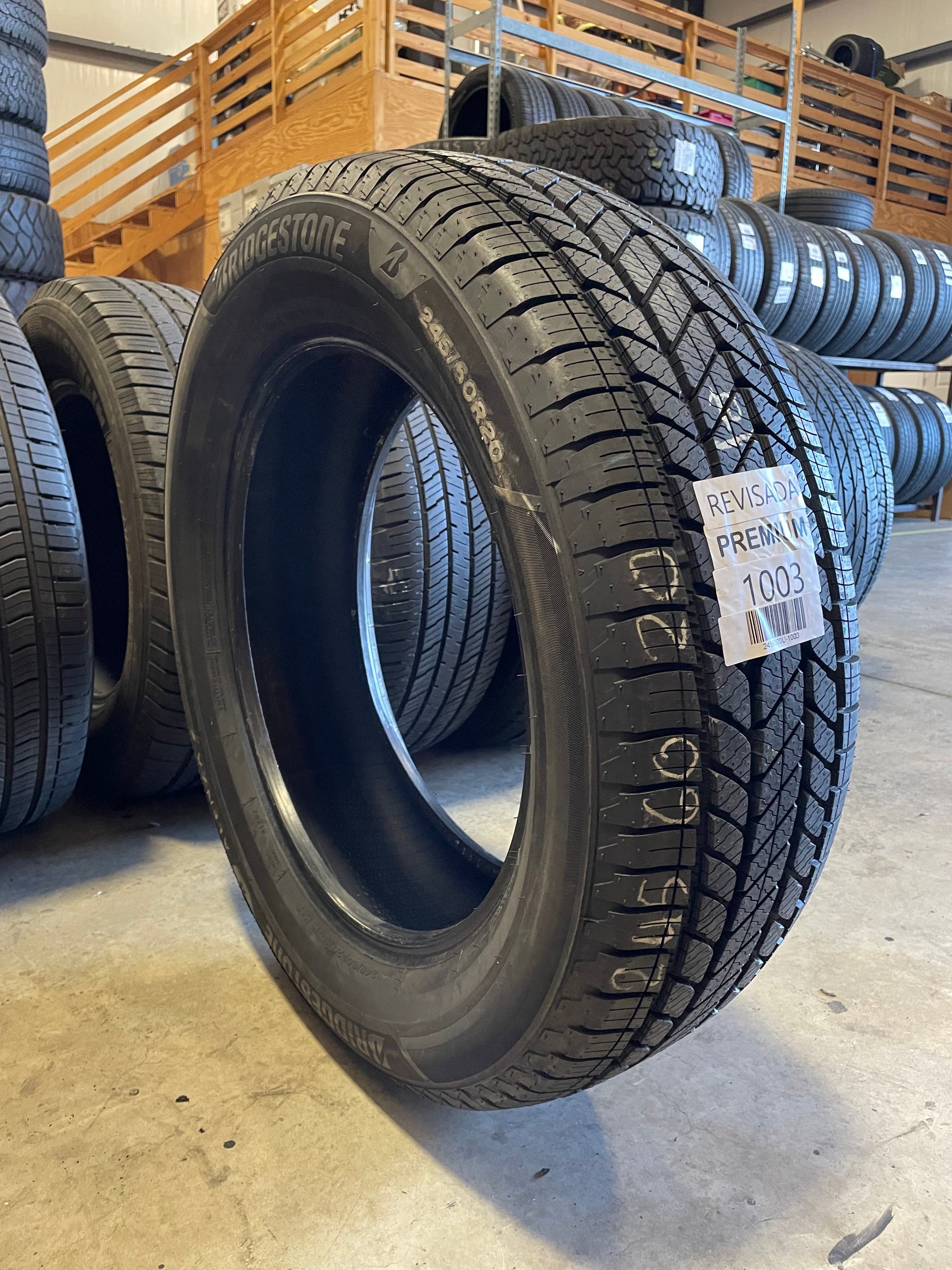 SINGLE 245/60R20 Bridgestone Alenza as Ultra 107 H SL - Premium Used Tires