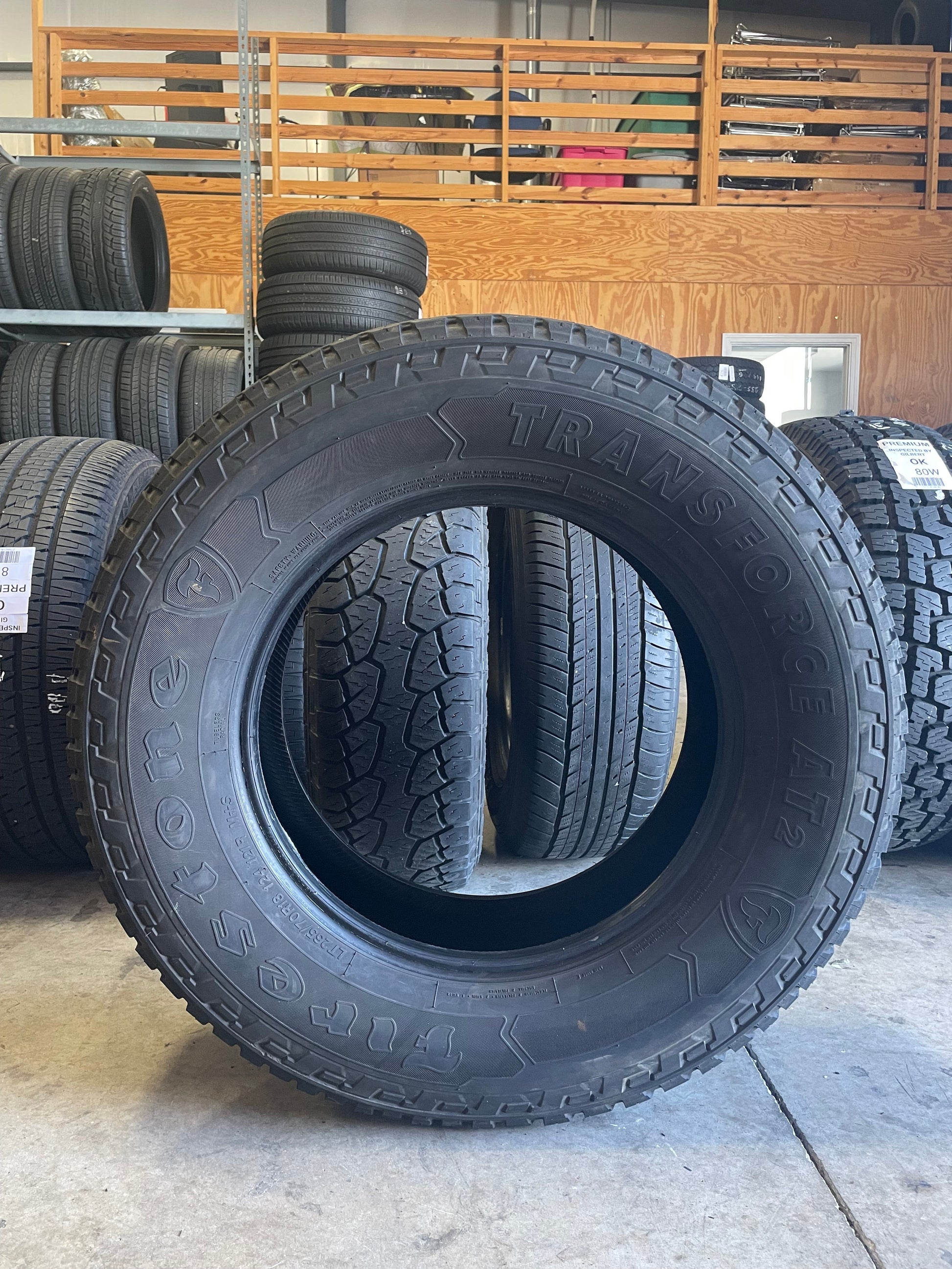 SINGLE 265/70R18 Firestone Transforce AT2 124/121 R E - Used Tires