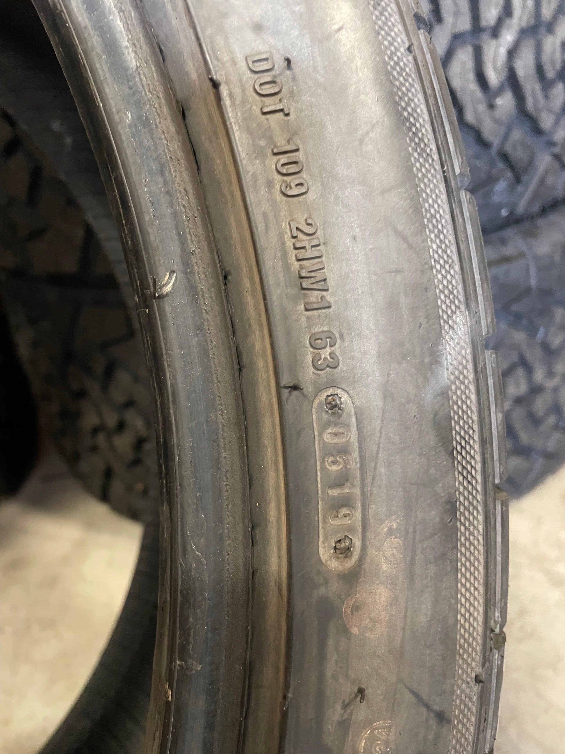 Single 305/35R24 Accelera IOTA-st68 112W XL - Used Tires