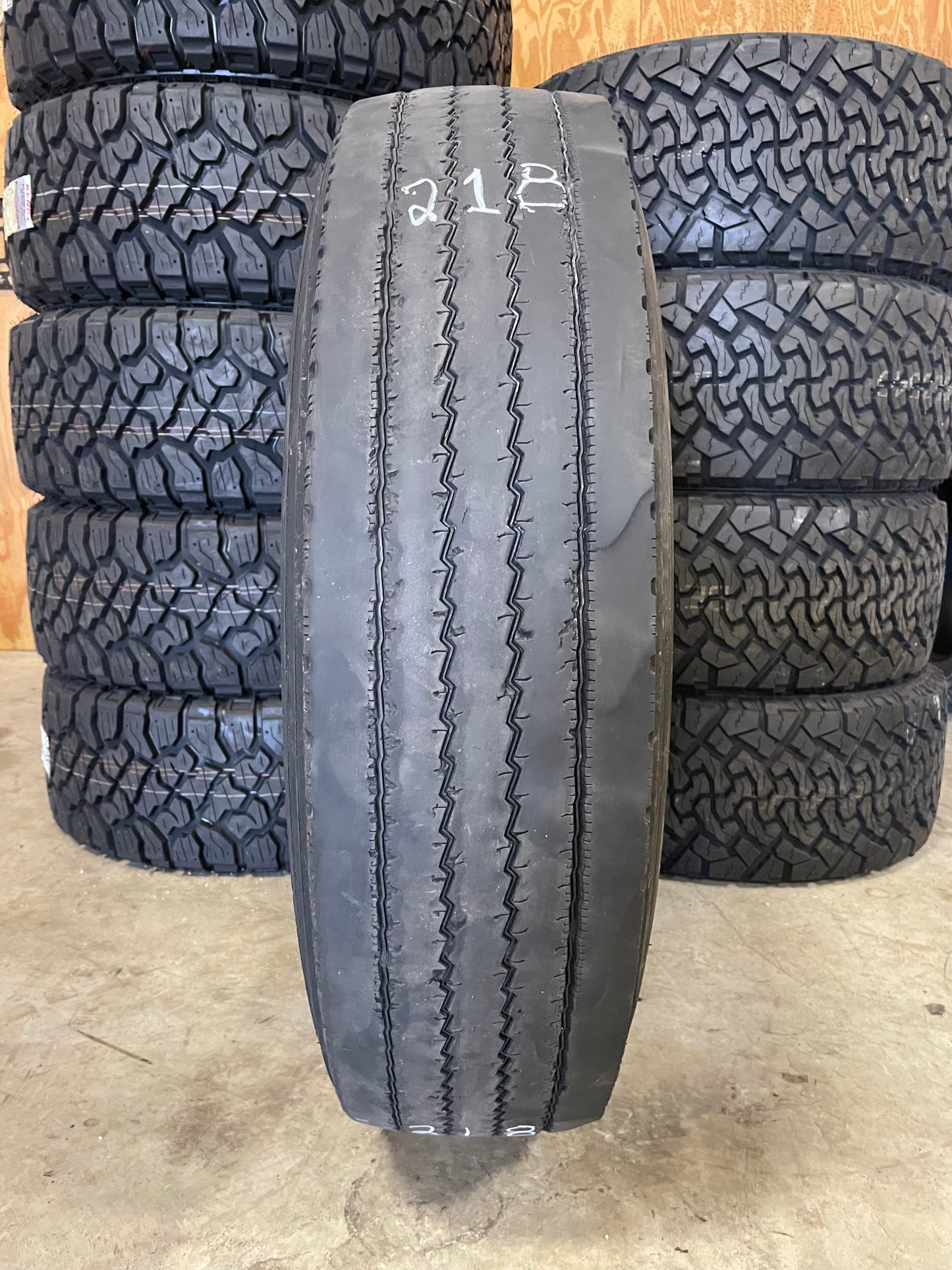 SET OF 6 11R24.5 DAYTON D520S/Regroovable - Case Perfect Condition 146/143L G - Used Tires